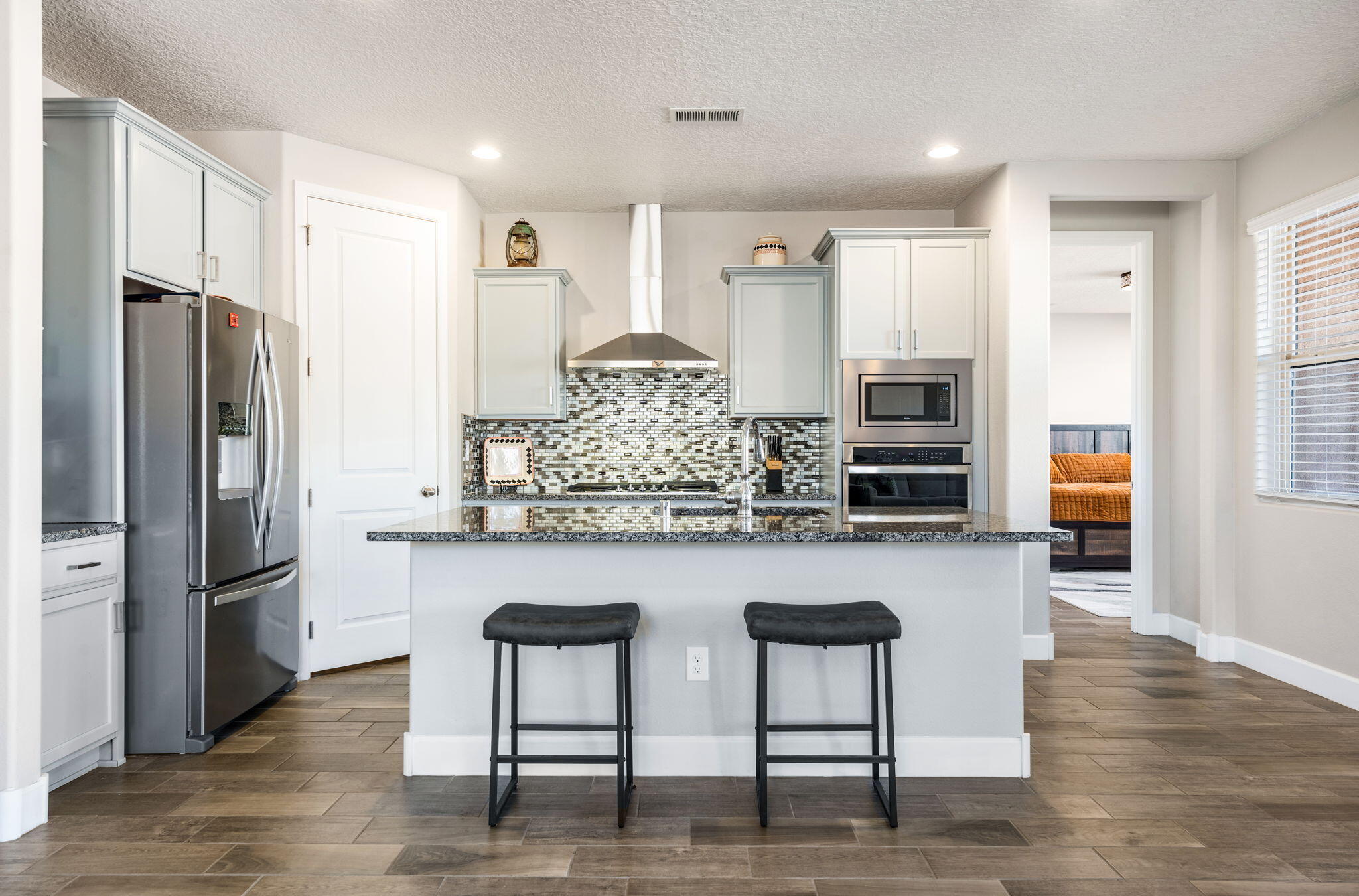 1914 Castle Peak Loop NE