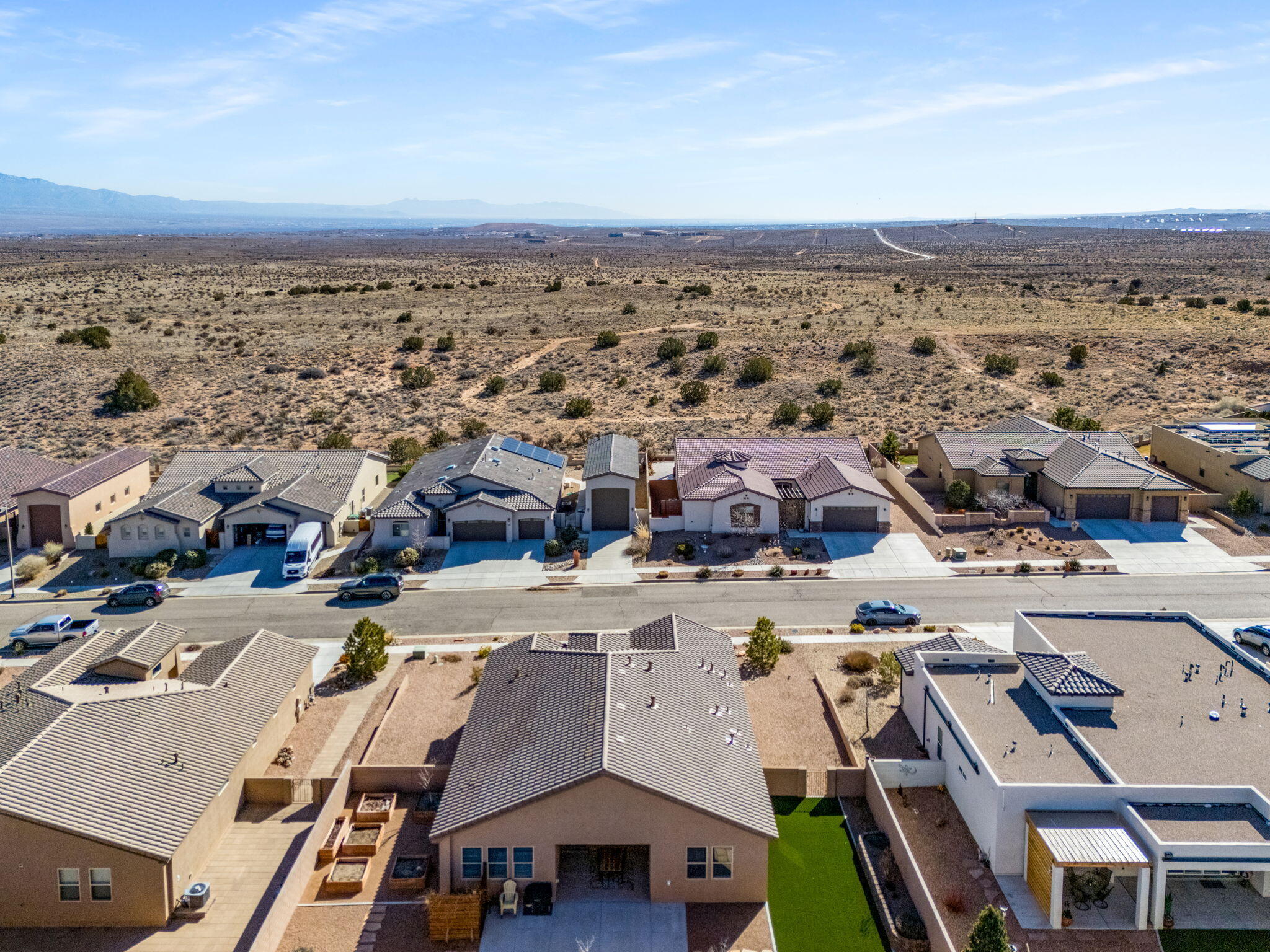 1914 Castle Peak Loop NE