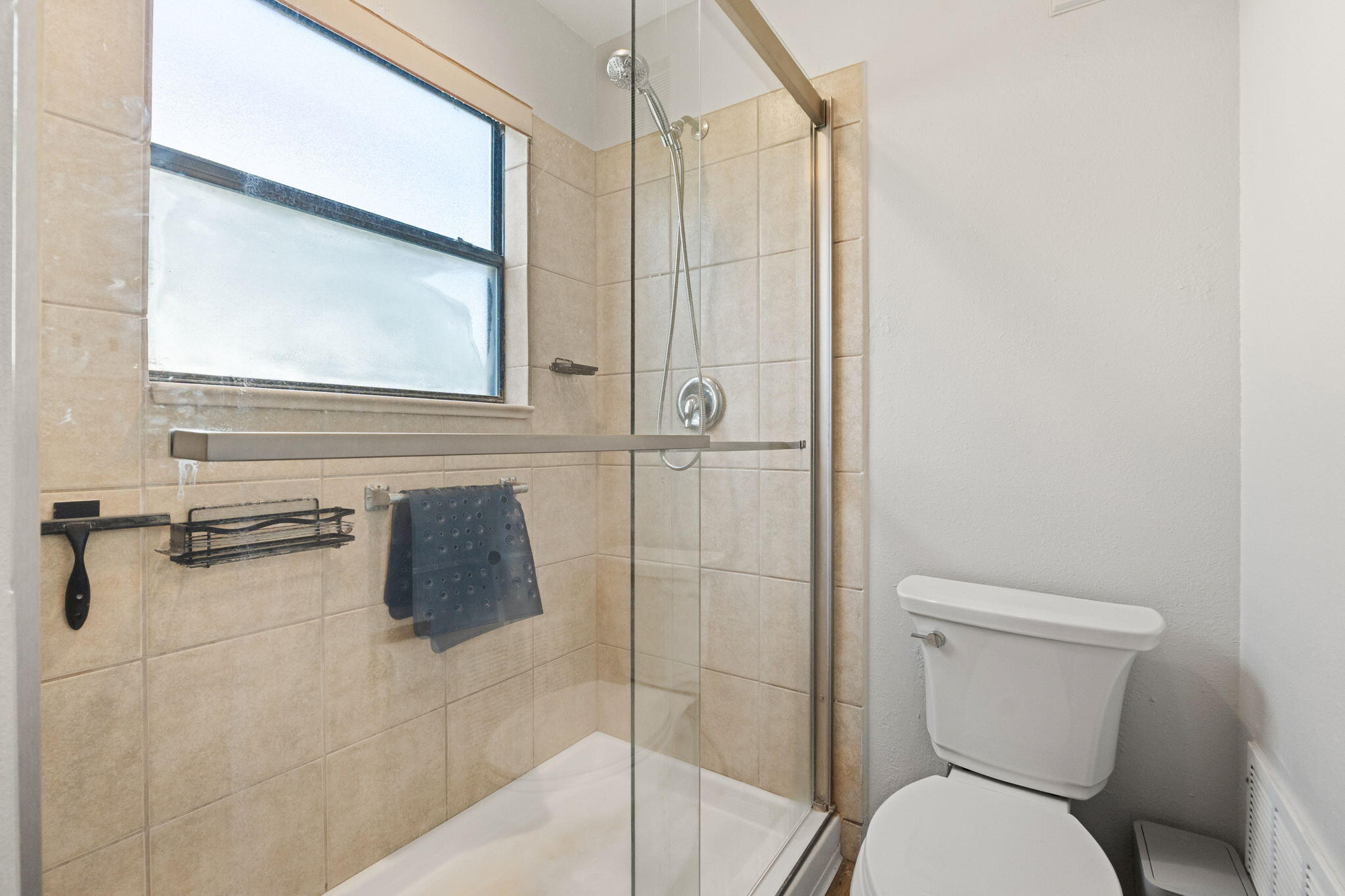 809 Country Club Drive SE APT 1A