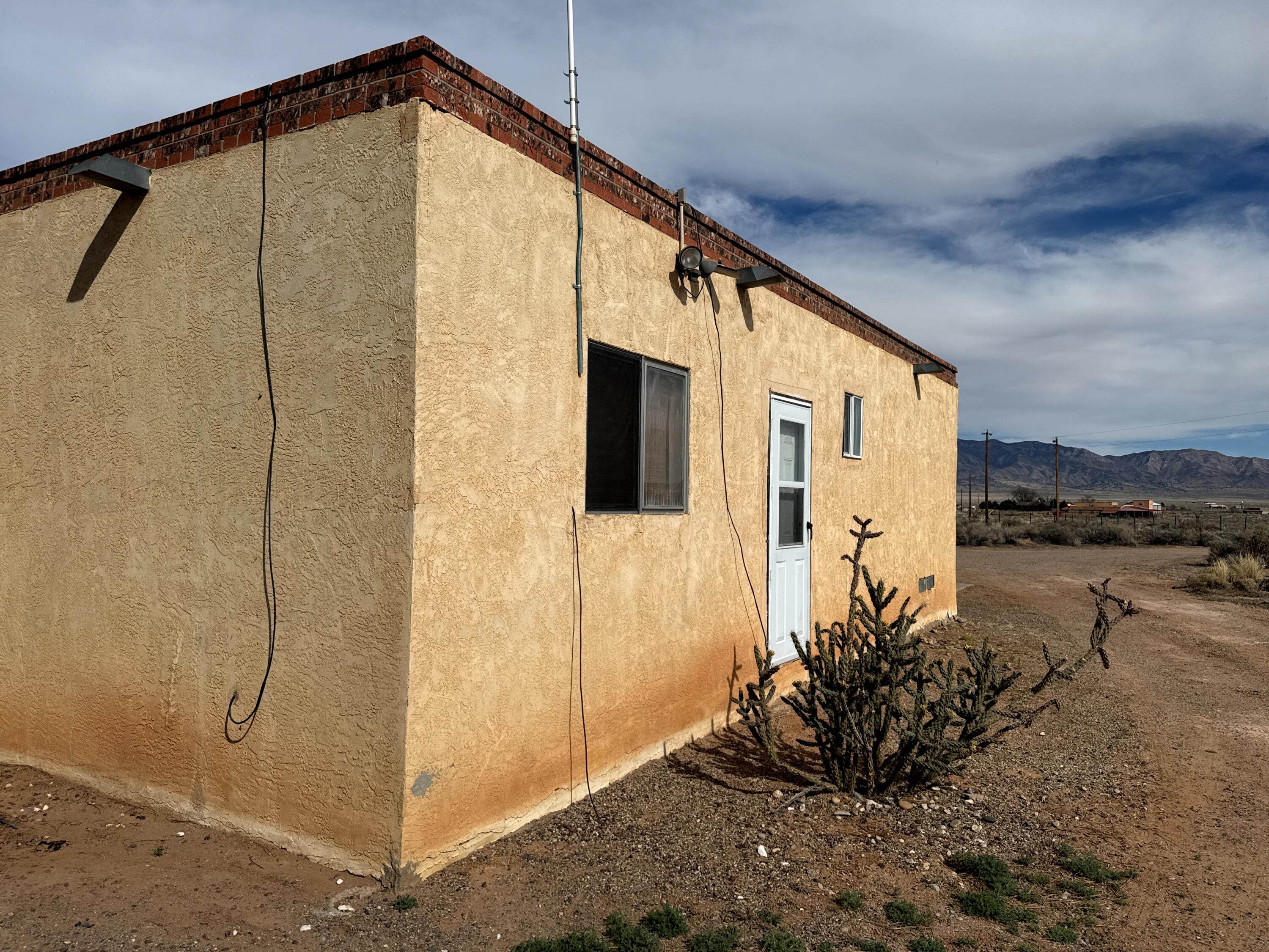 37 Mallette Drive NW