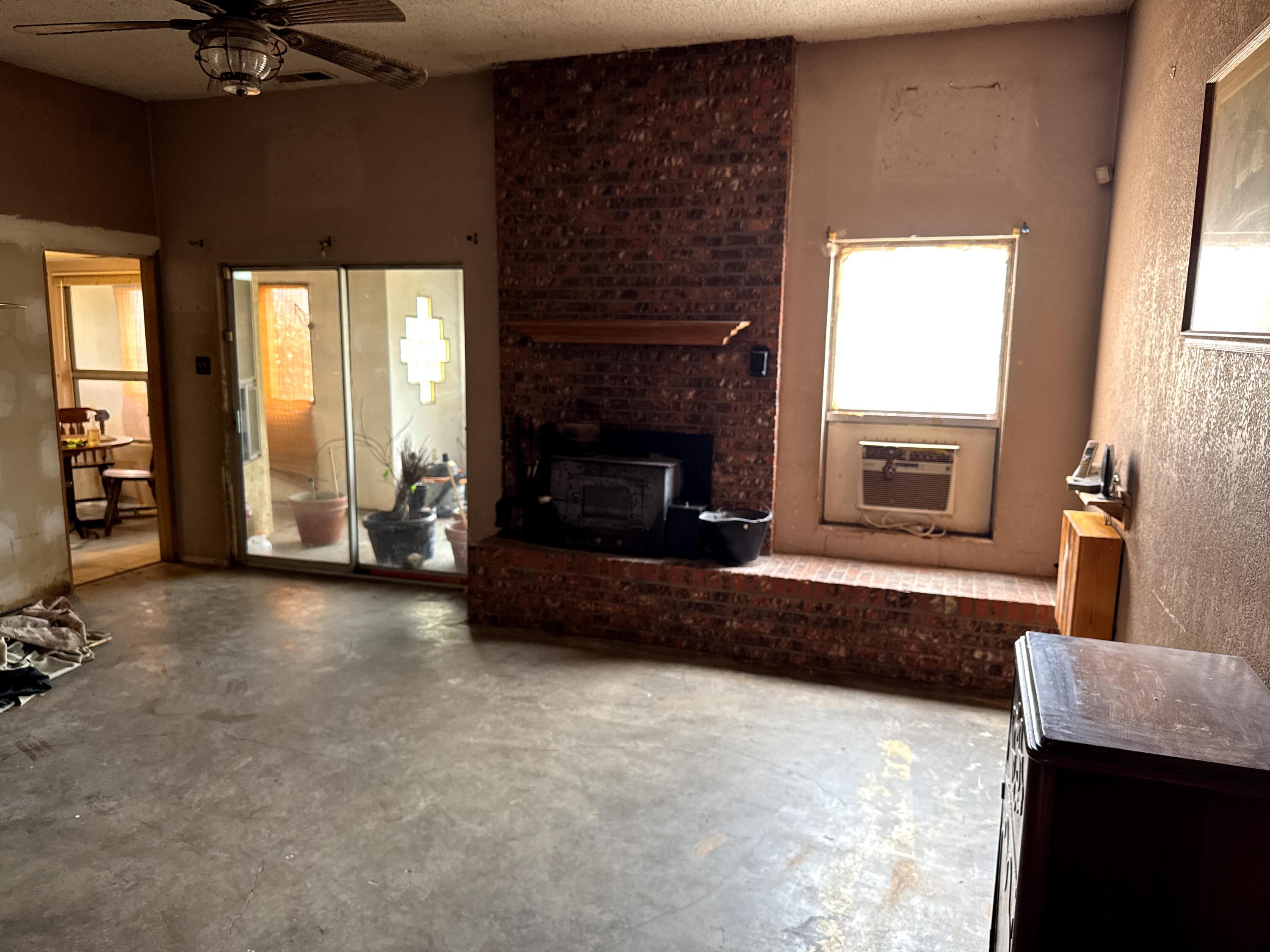 37 Mallette Drive NW