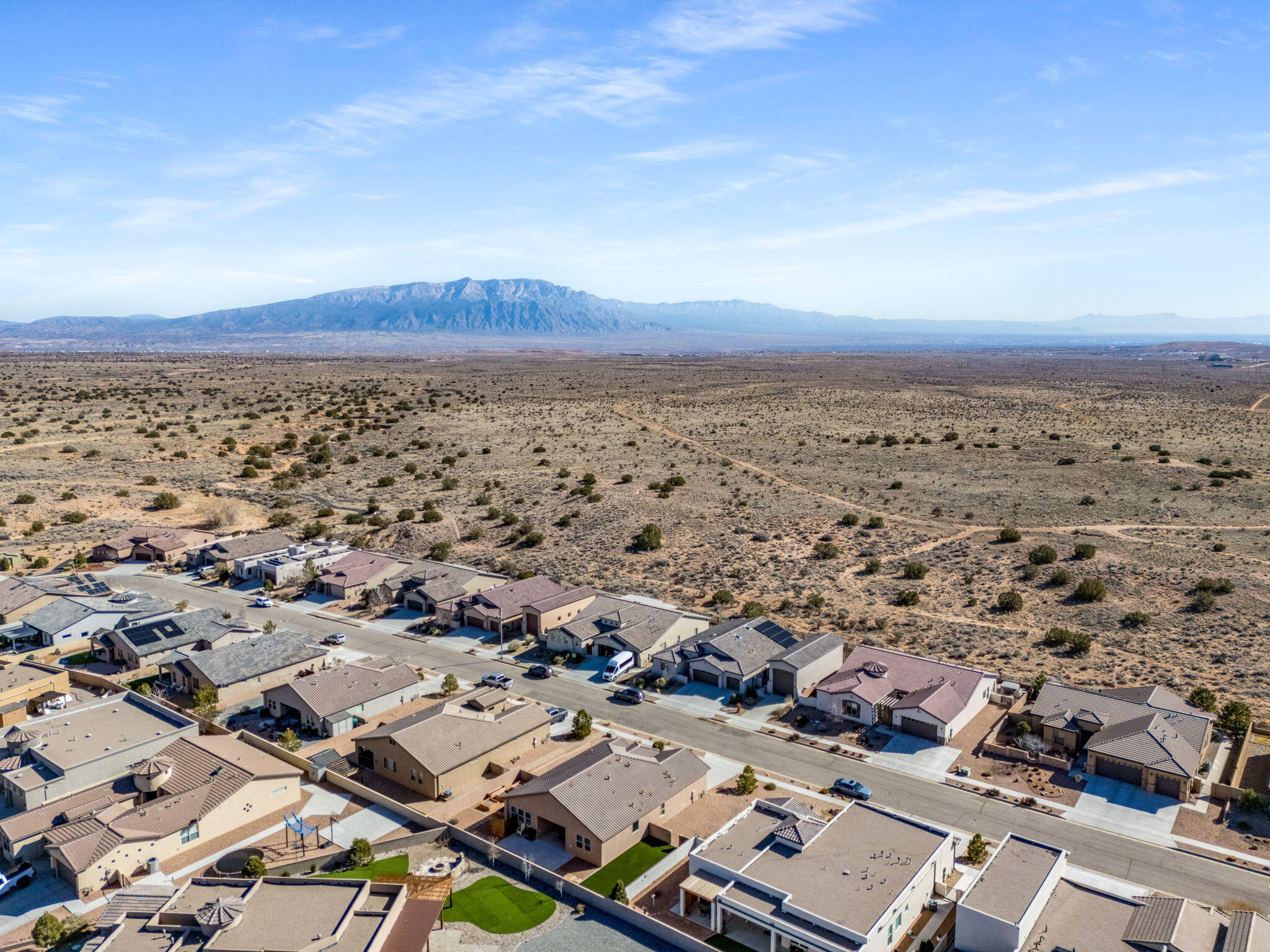 1914 Castle Peak Loop NE