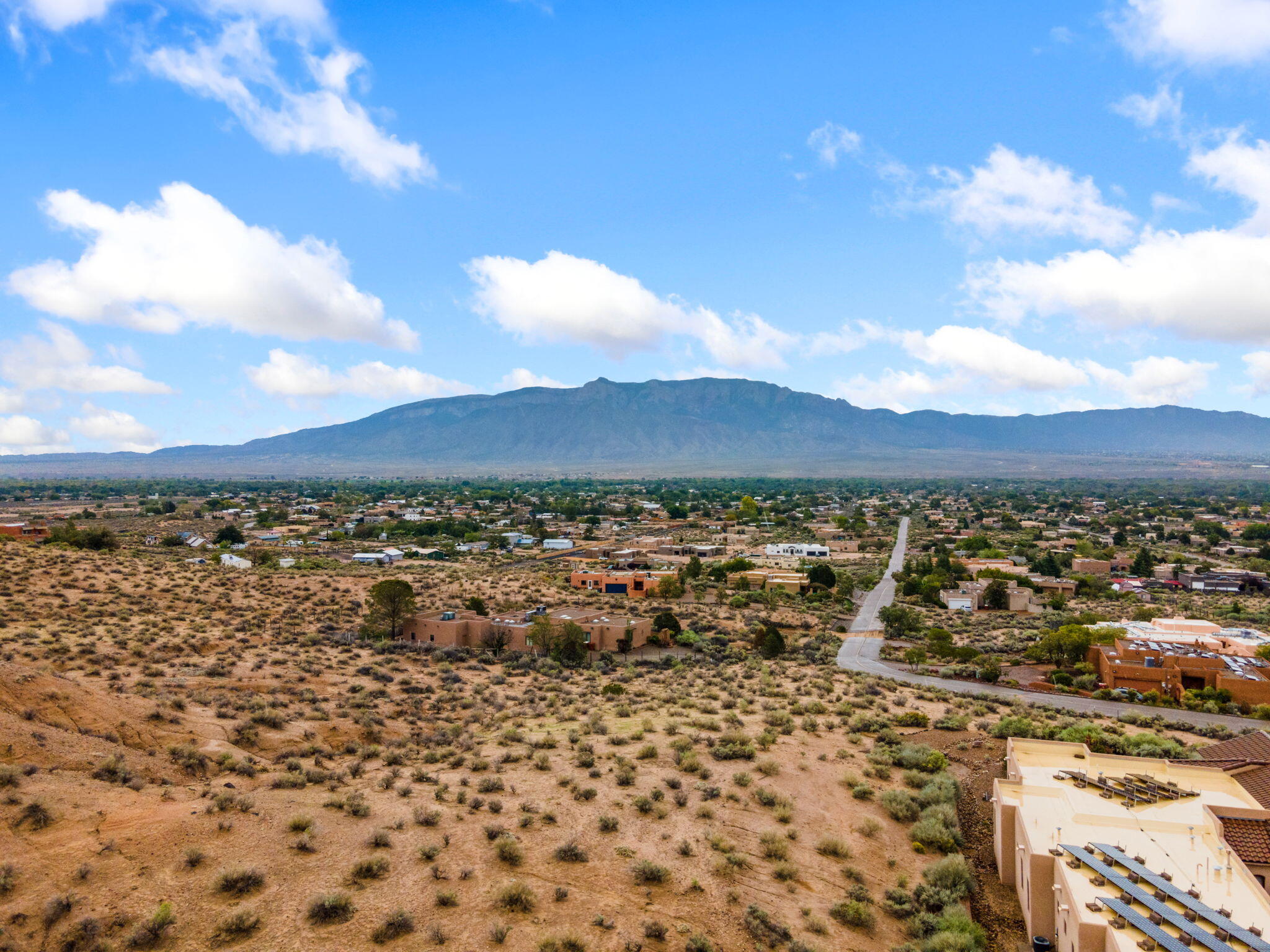 190 Tierra Encantada