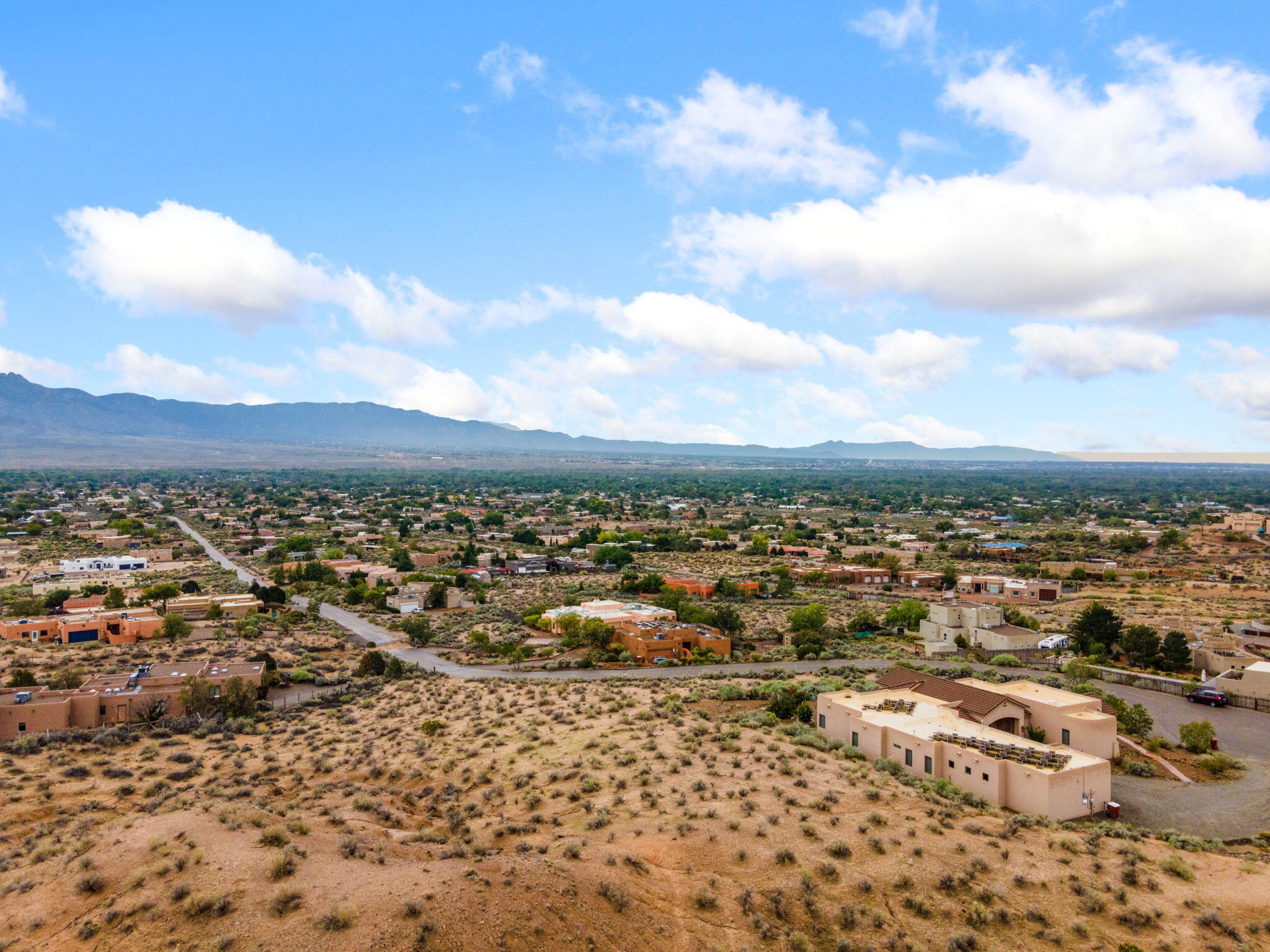 190 Tierra Encantada