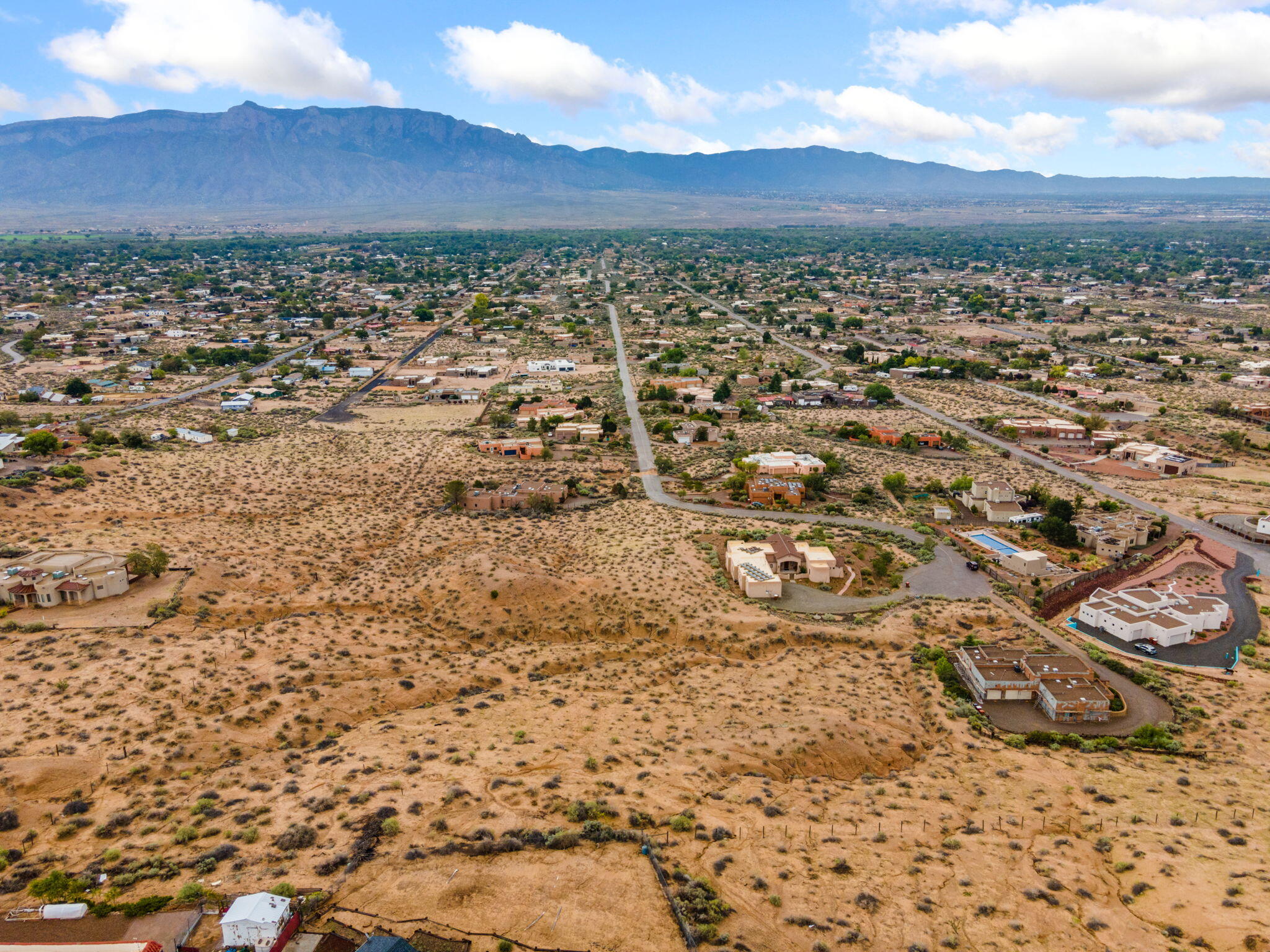 190 Tierra Encantada