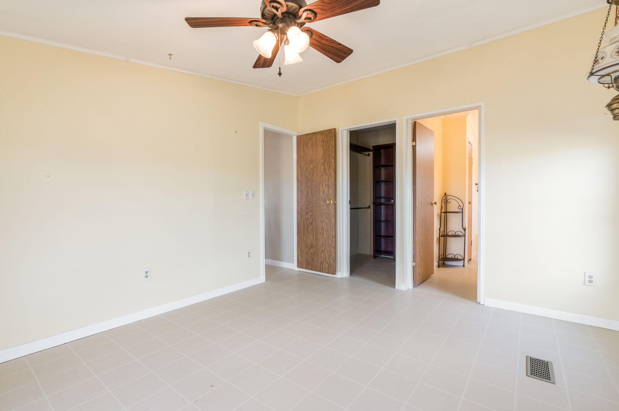 149 Weimer Road # B
