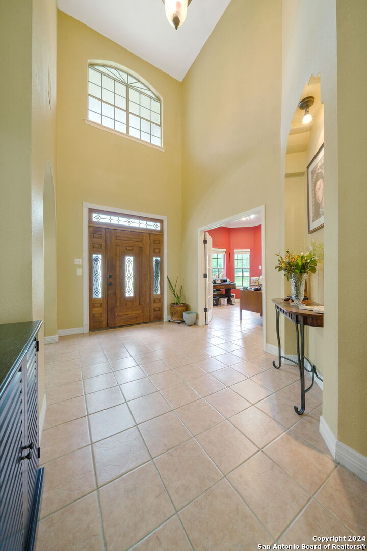118 KENDALL VIEW DR