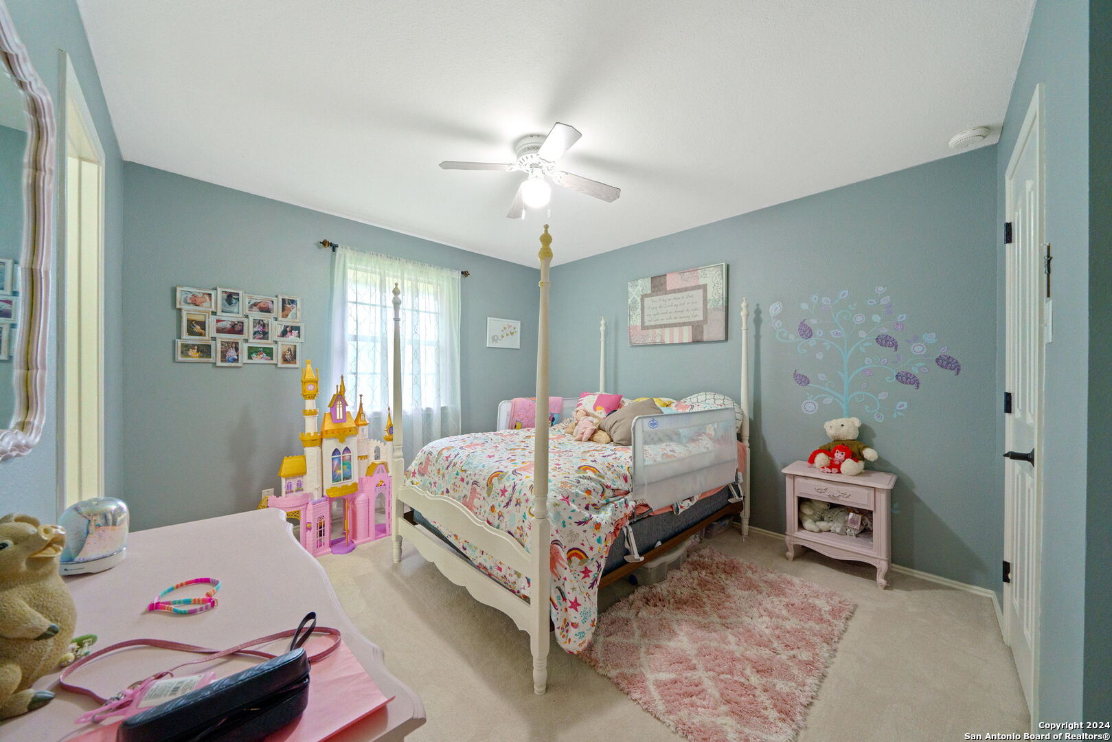 118 KENDALL VIEW DR
