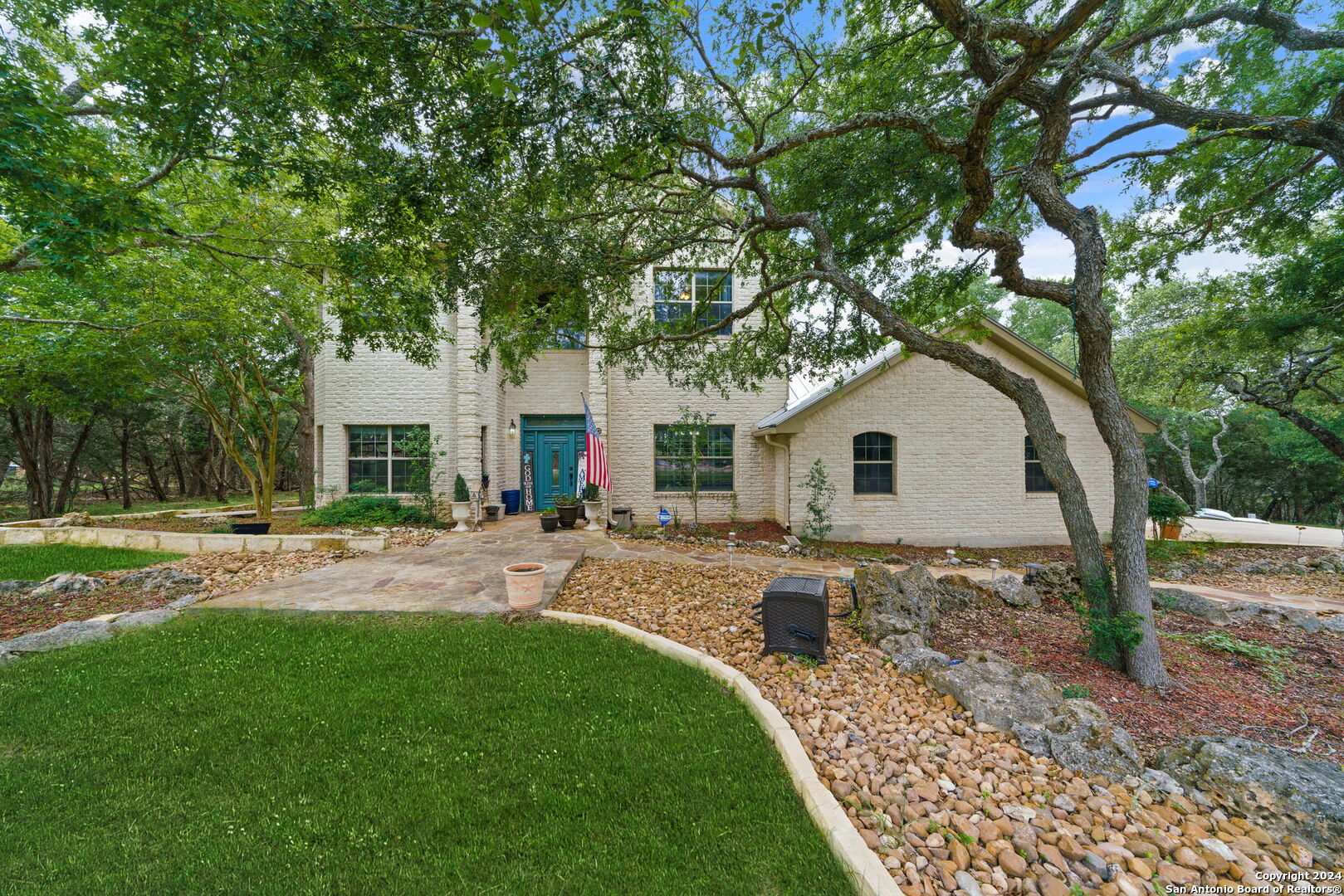 118 KENDALL VIEW DR