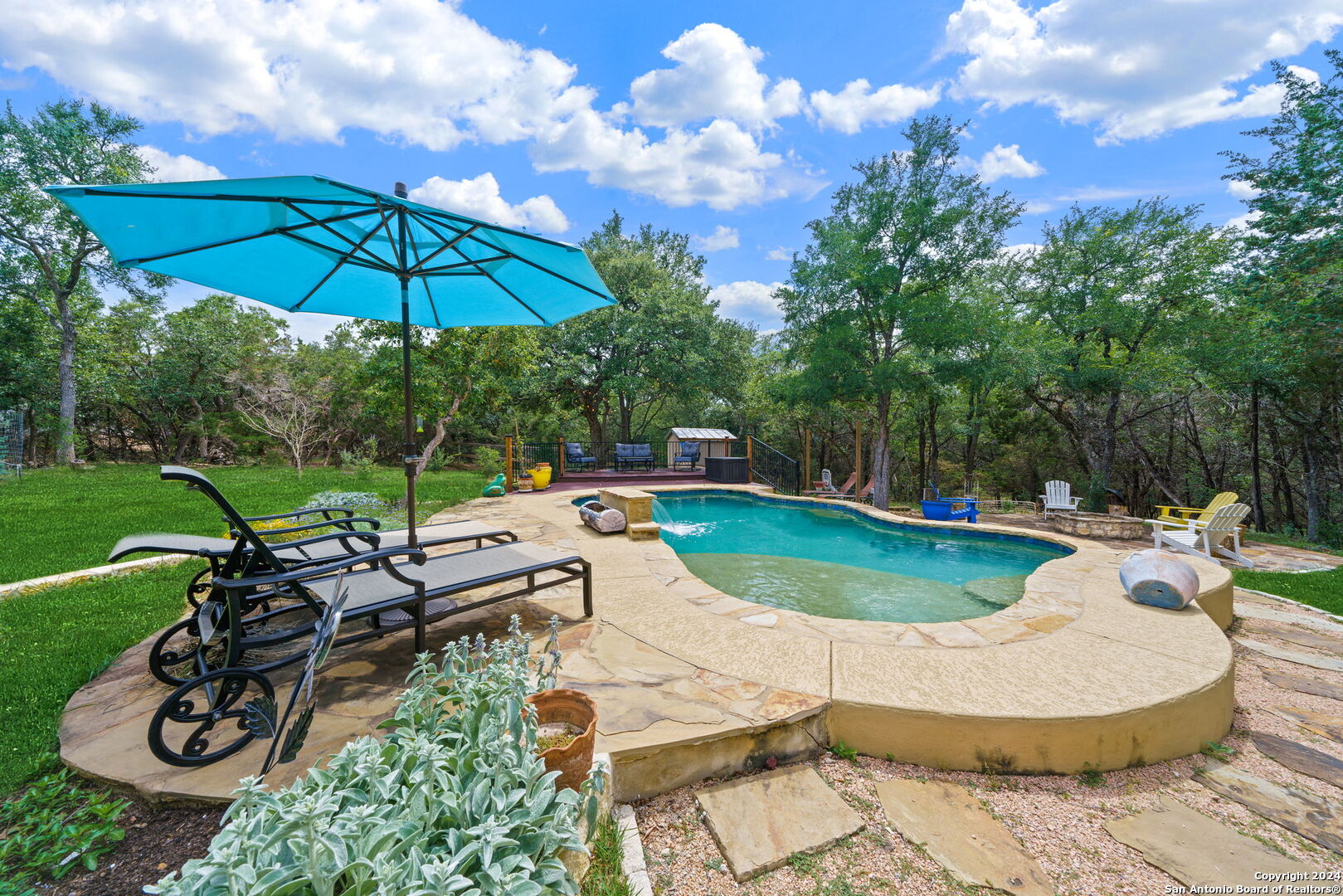 118 KENDALL VIEW DR