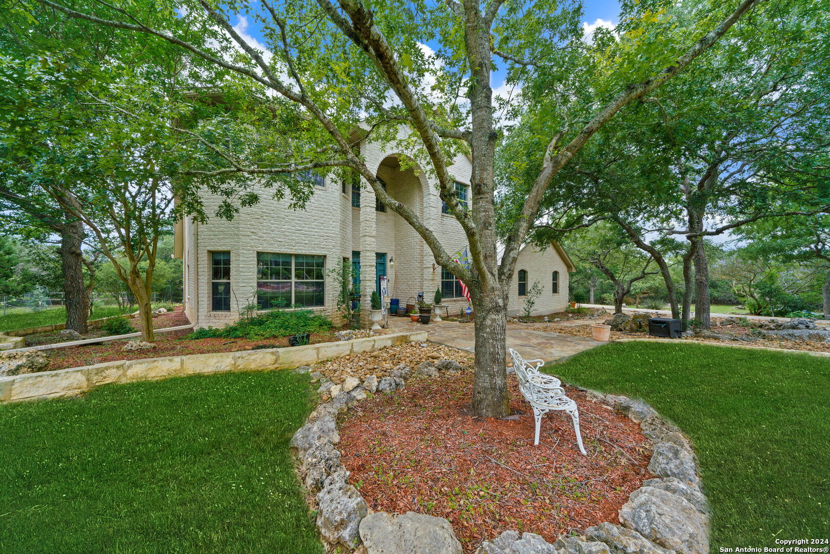 118 KENDALL VIEW DR