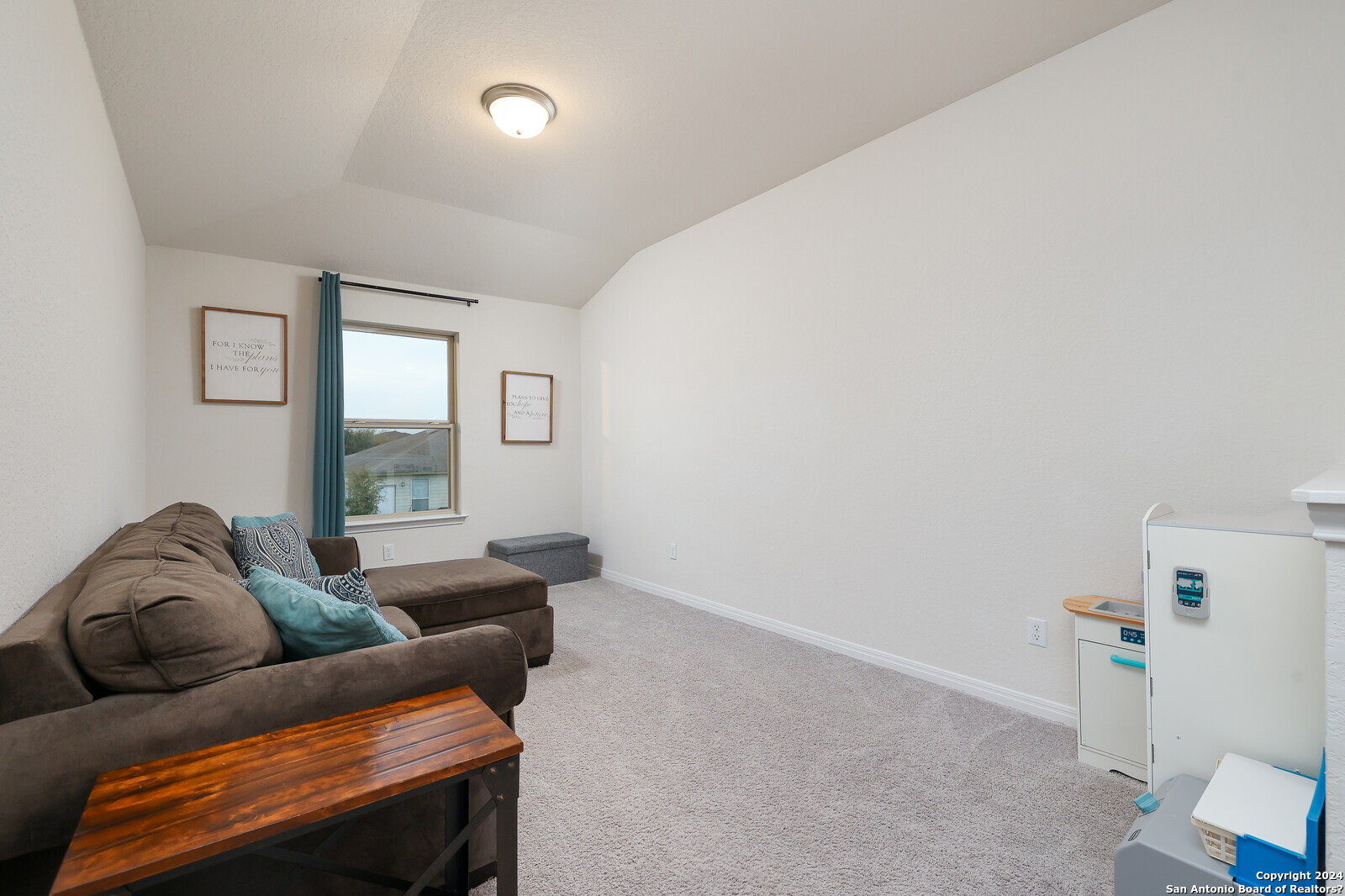 3051 Mondavi Crest