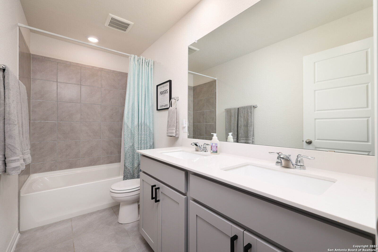 3051 Mondavi Crest