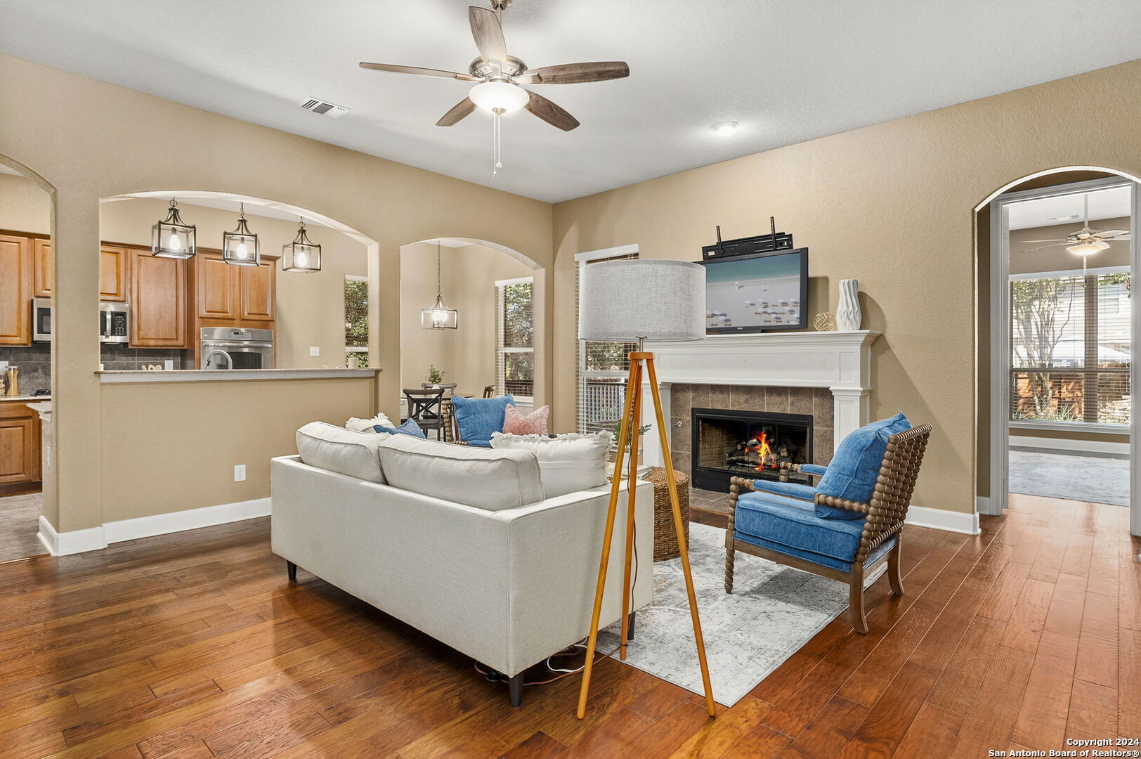 23919 WATERHOLE LN