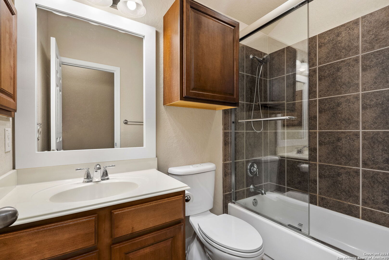 23919 WATERHOLE LN