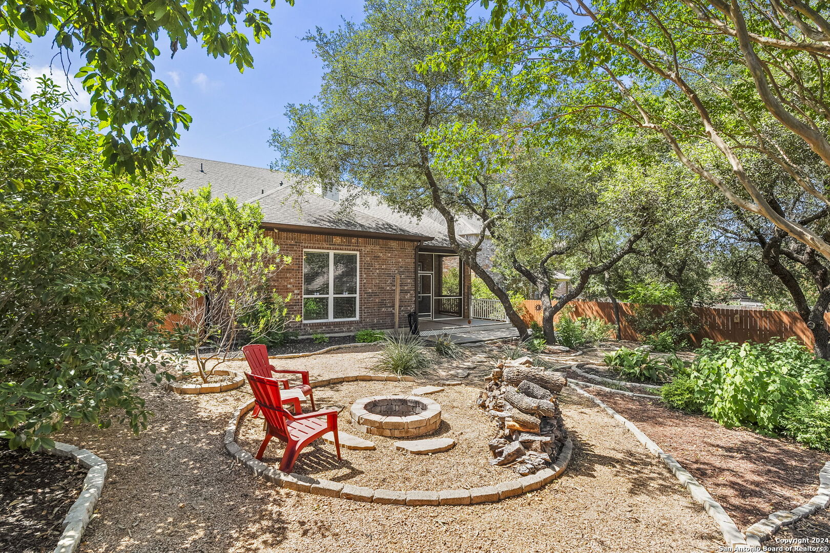 23919 WATERHOLE LN