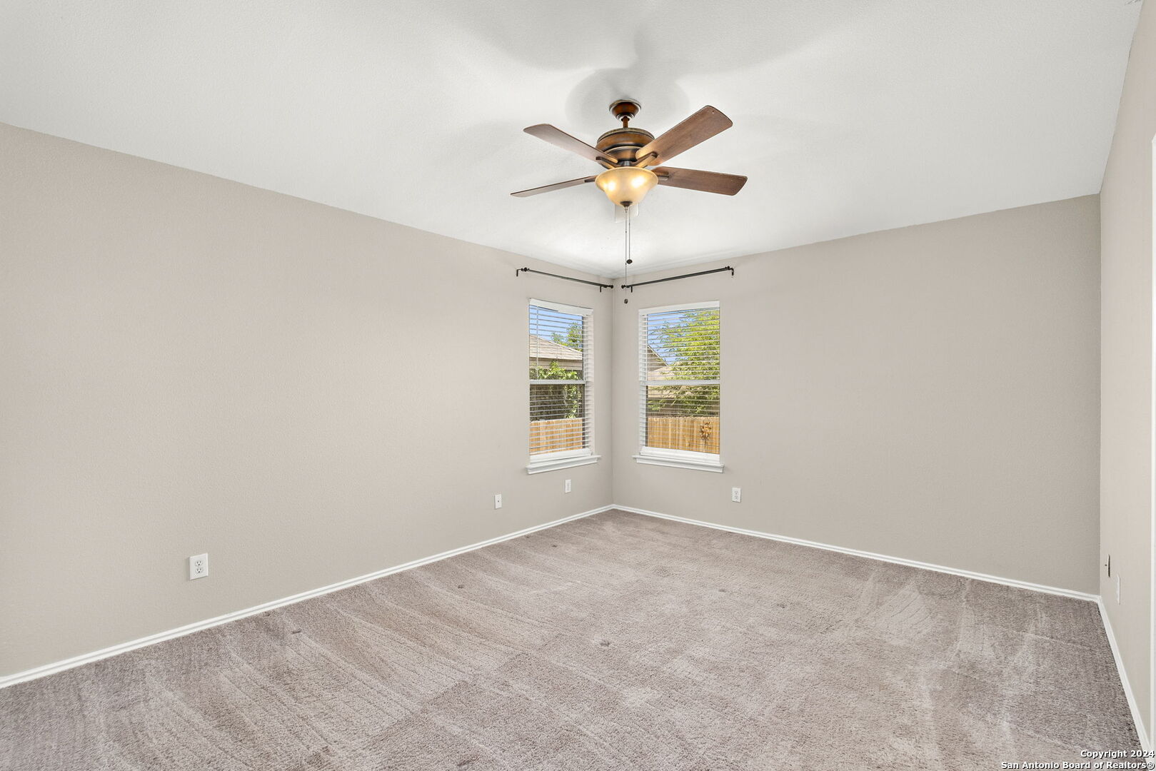 7351 LYIA BRANCH