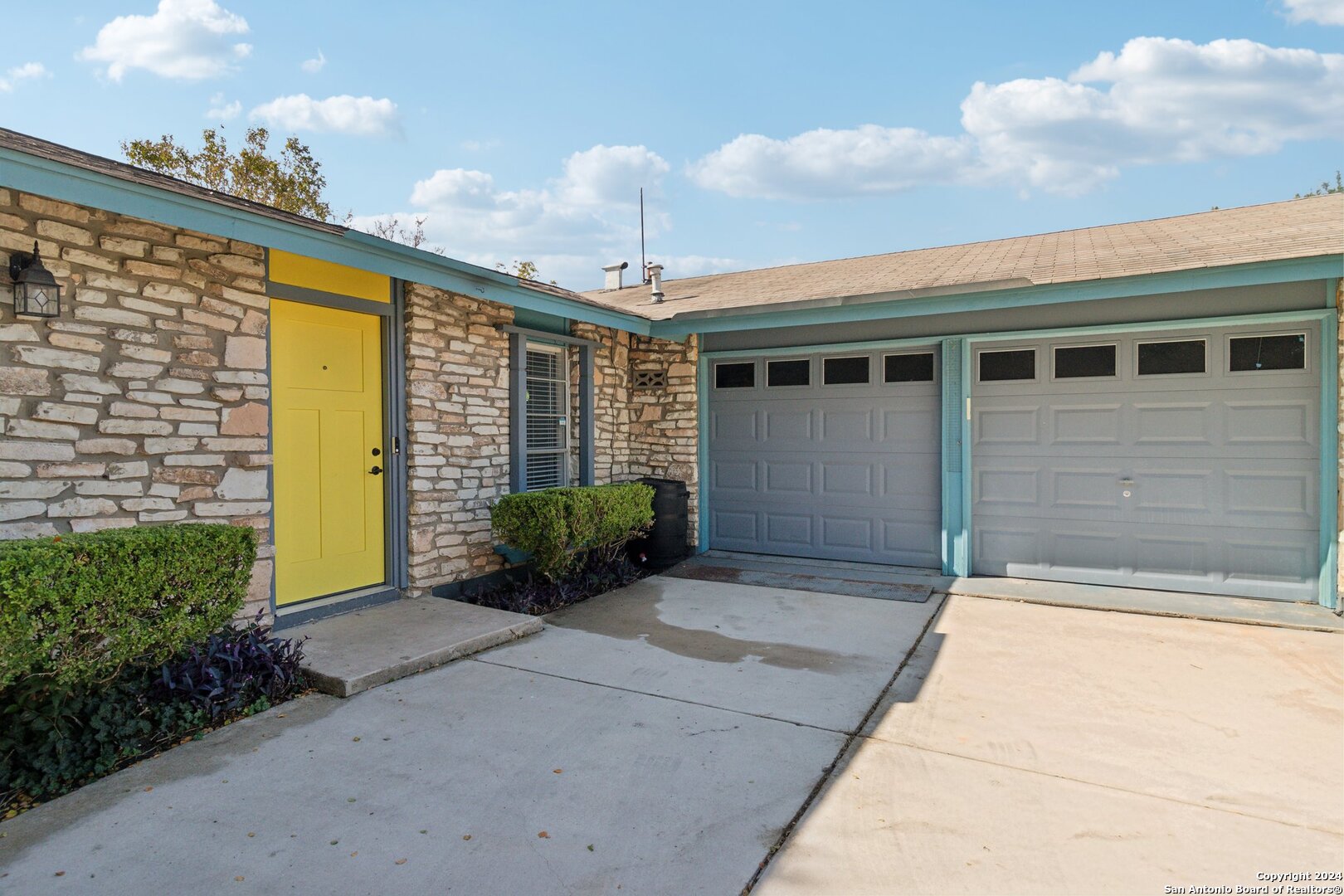 4418 EL SIMPATICO ST