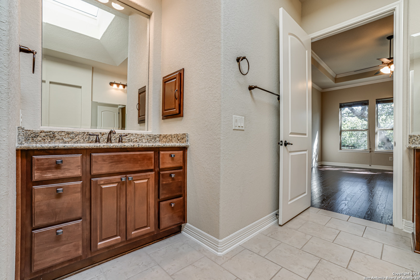 4642 AMOROSA WAY