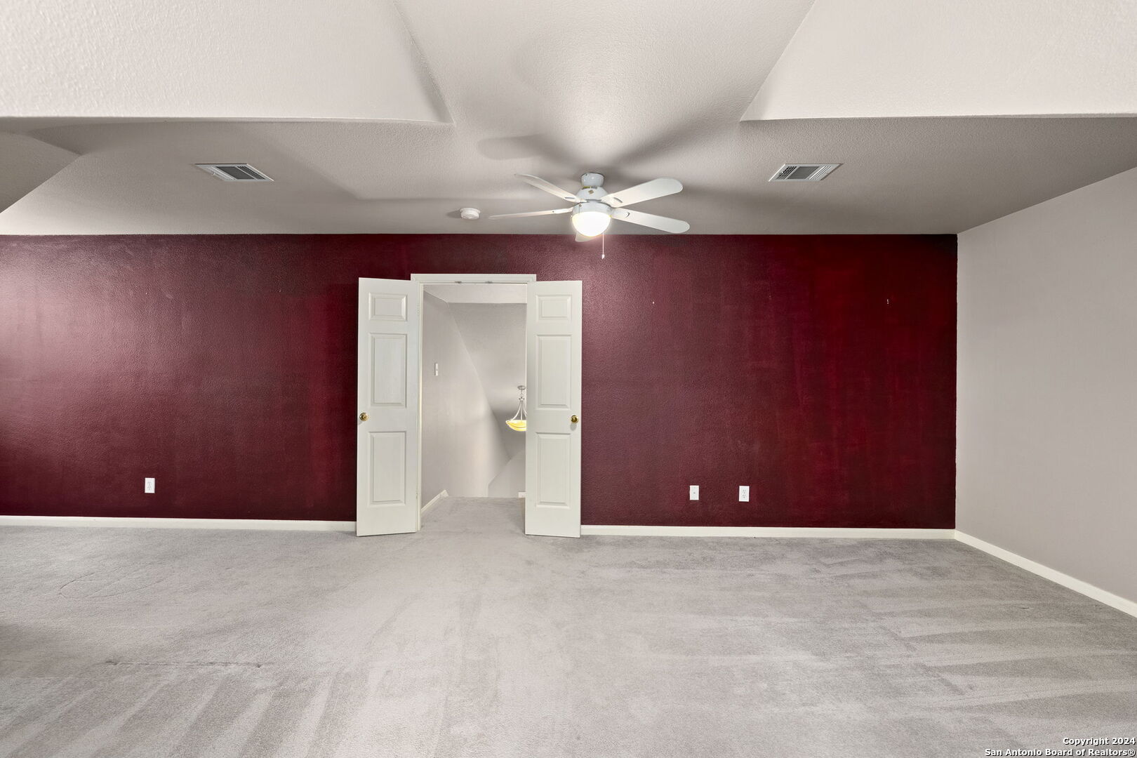 2415 REDLAND MESA