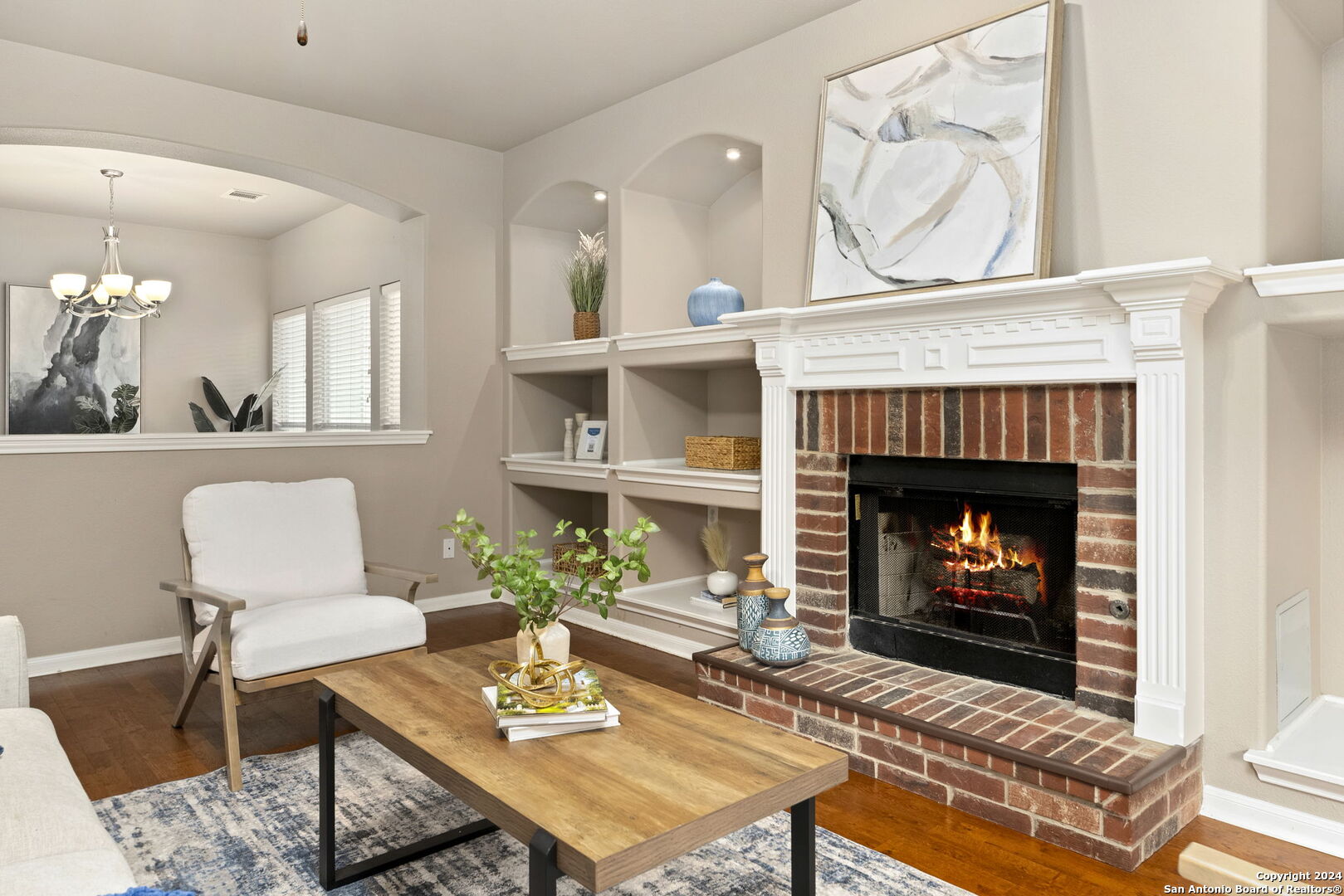 2415 REDLAND MESA