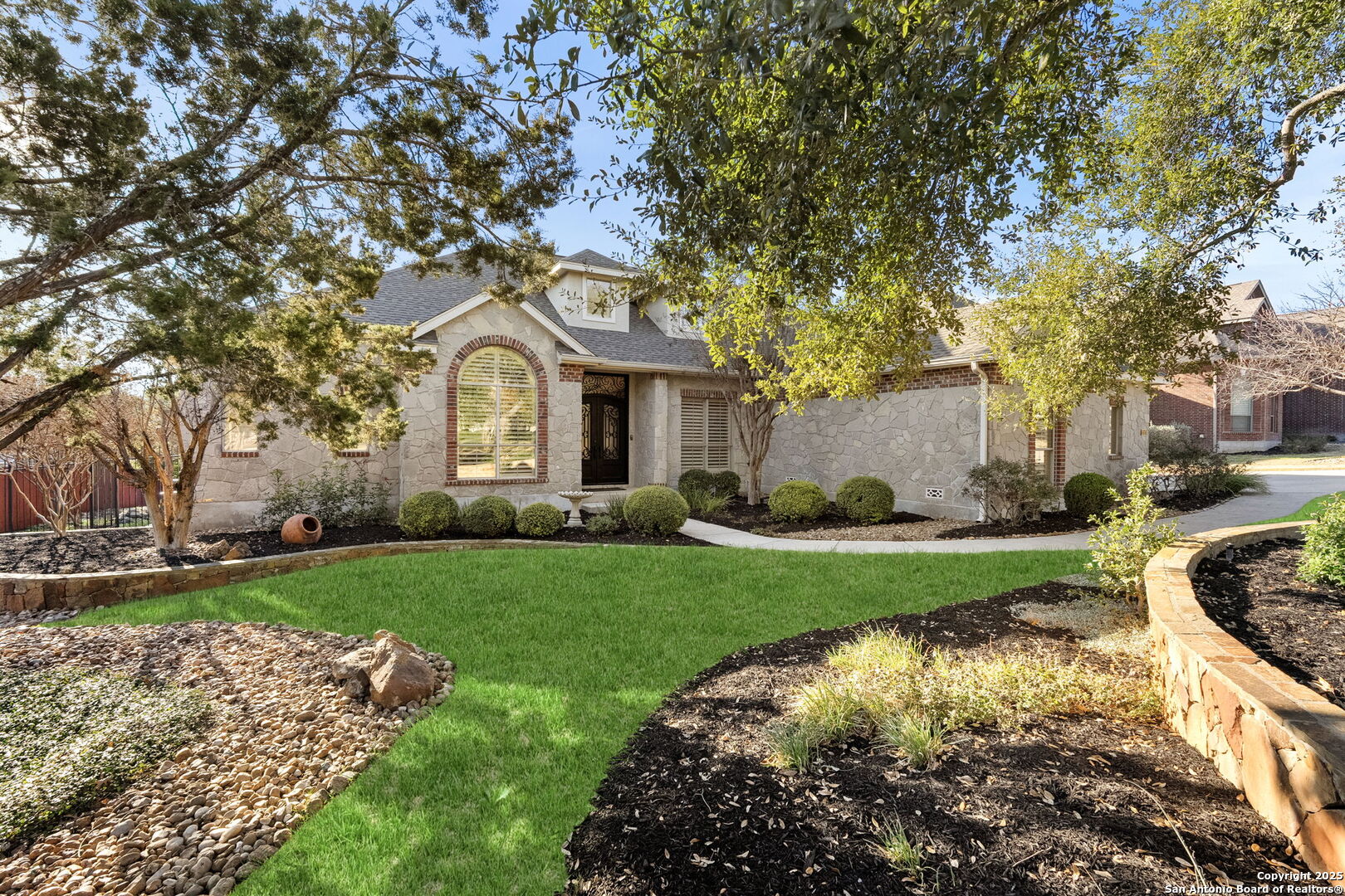 3247 Roan Way
