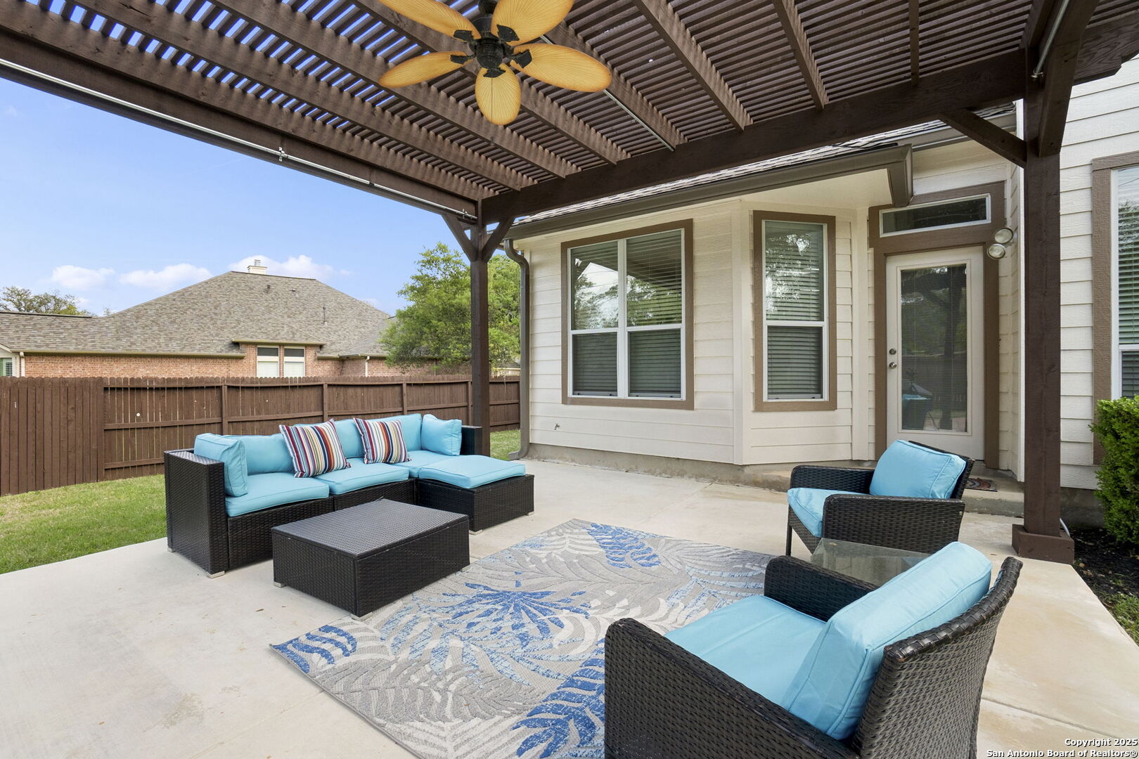 1511 Lookout