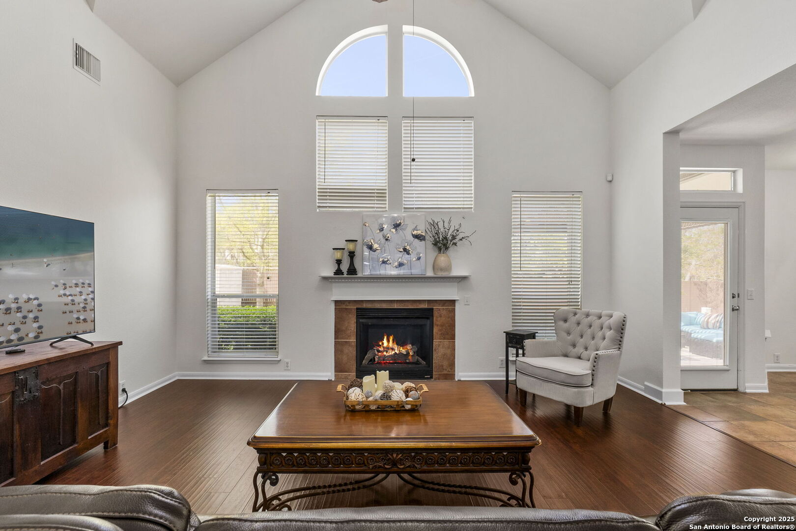 1511 Lookout