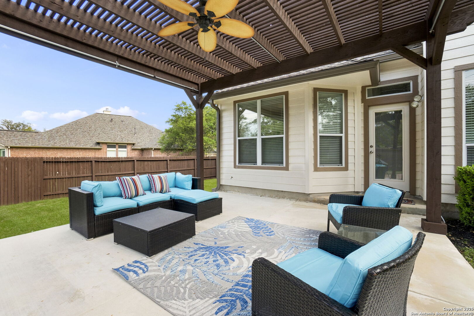 1511 Lookout