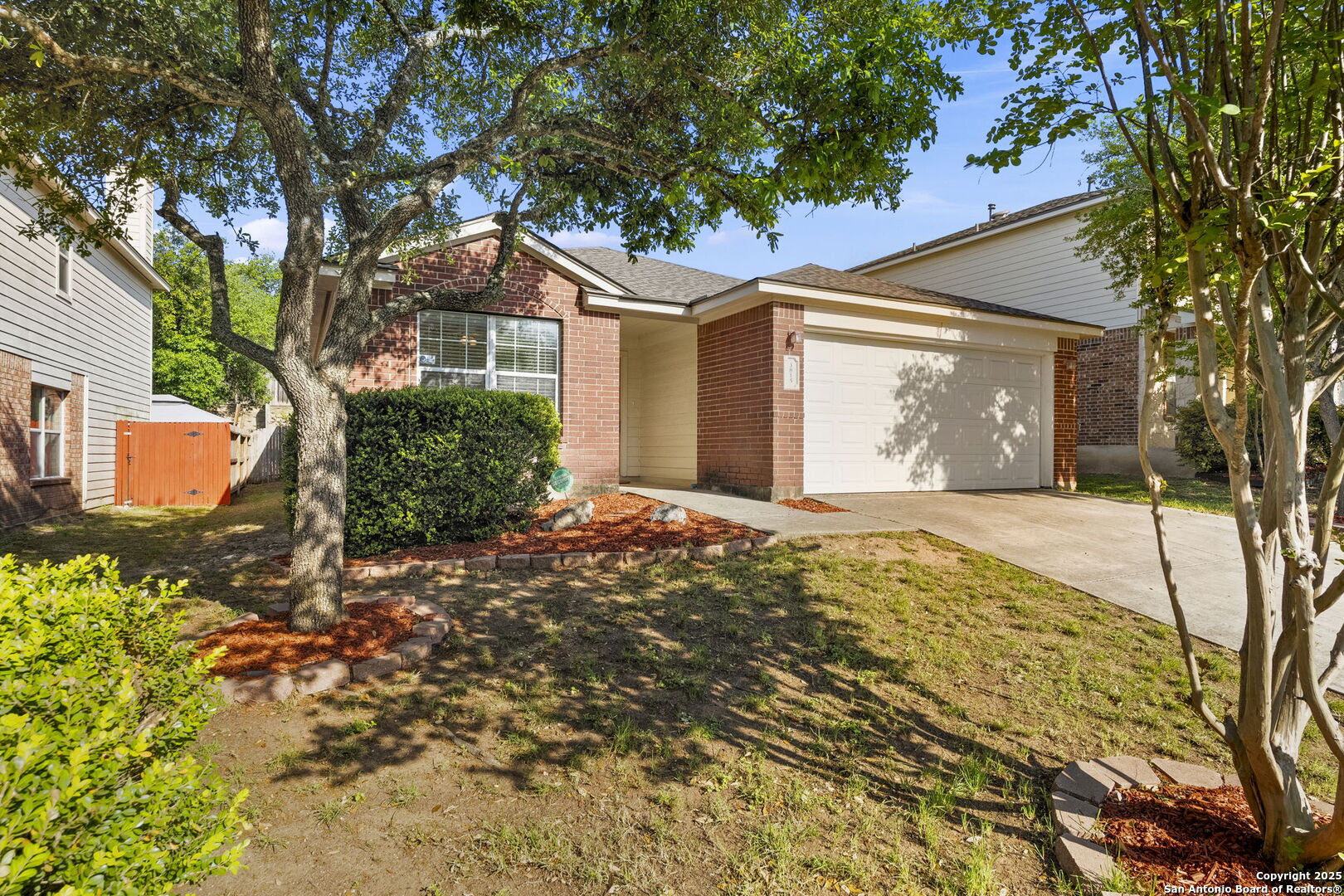3815 Bennington Way