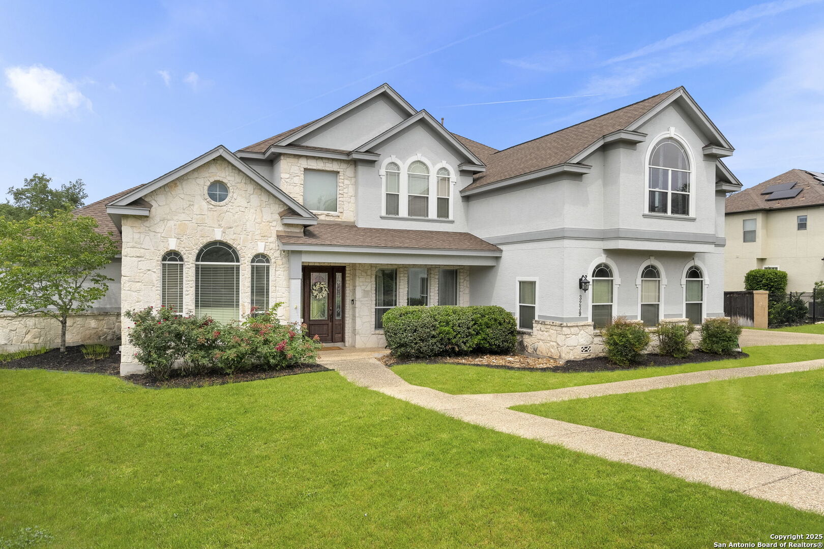 3239 Roan Way