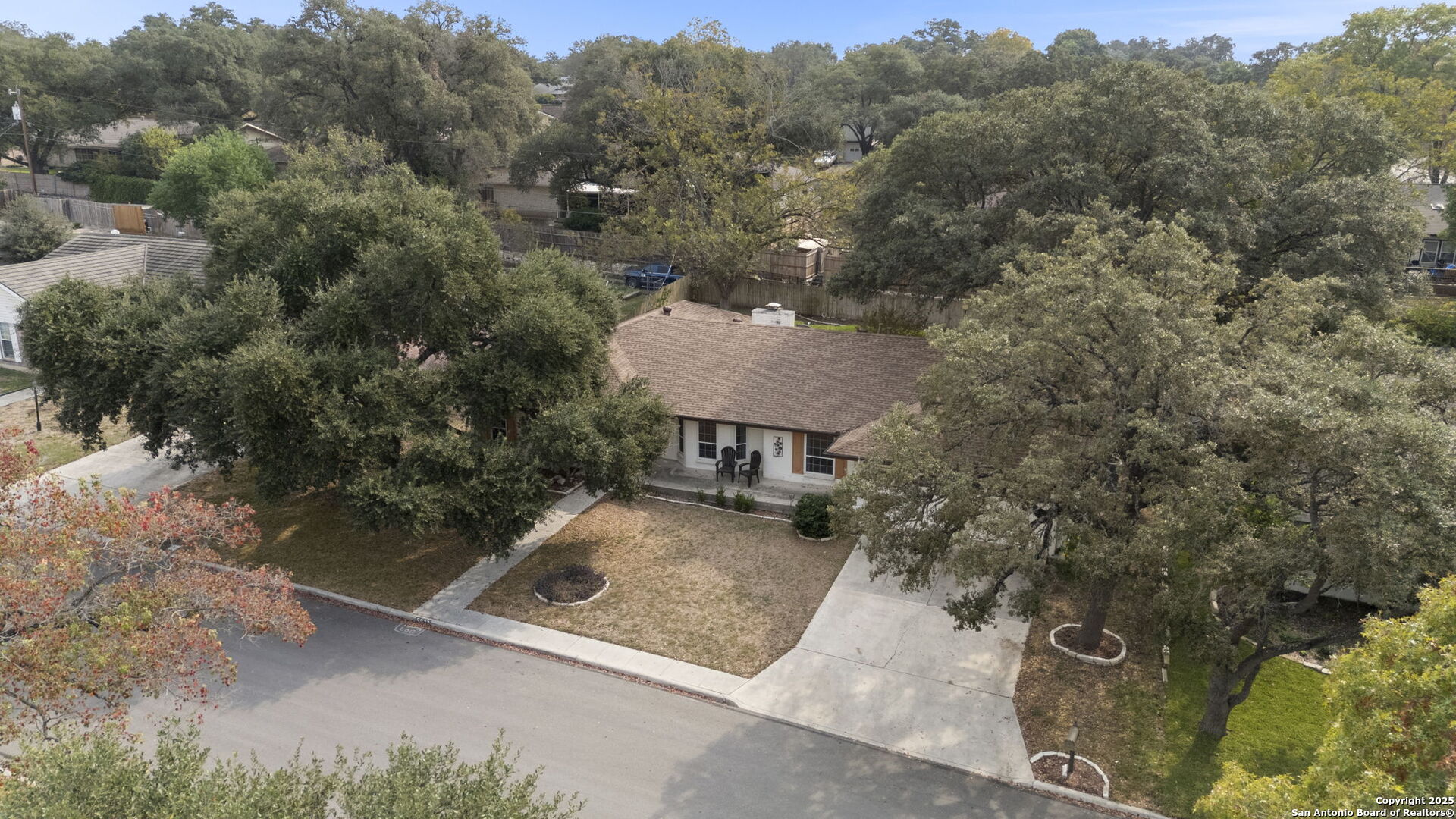 5922 Windhaven