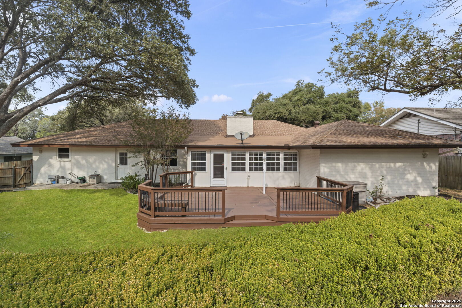 5922 Windhaven