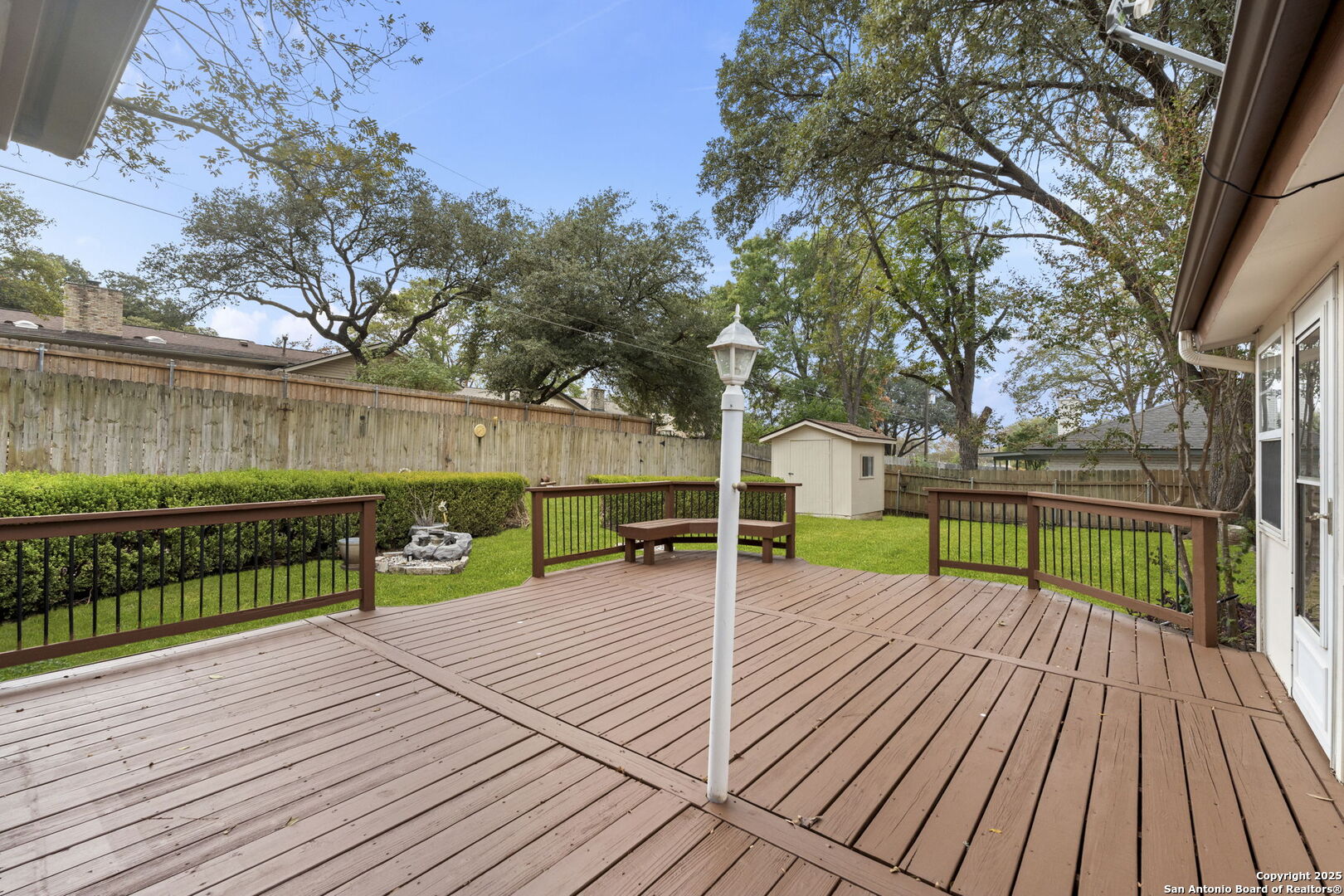5922 Windhaven
