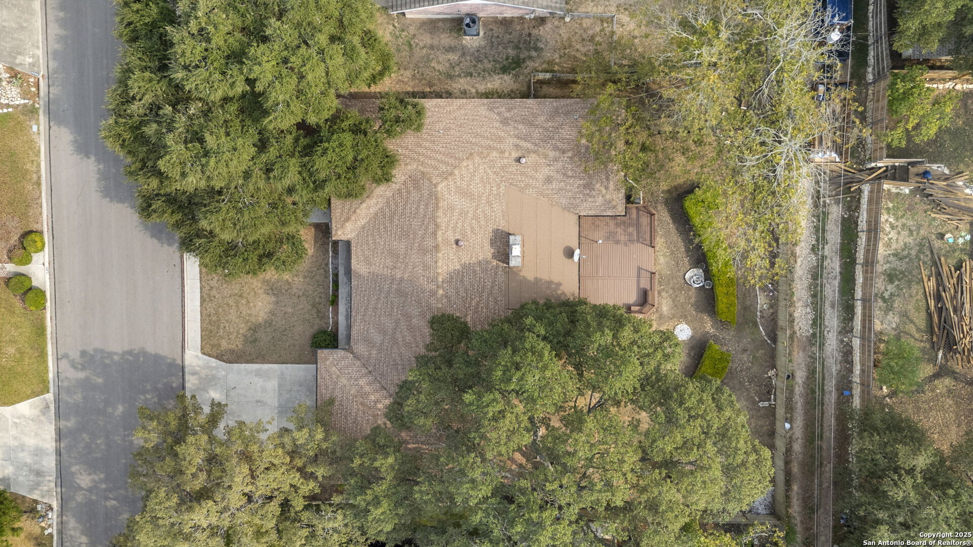 5922 Windhaven