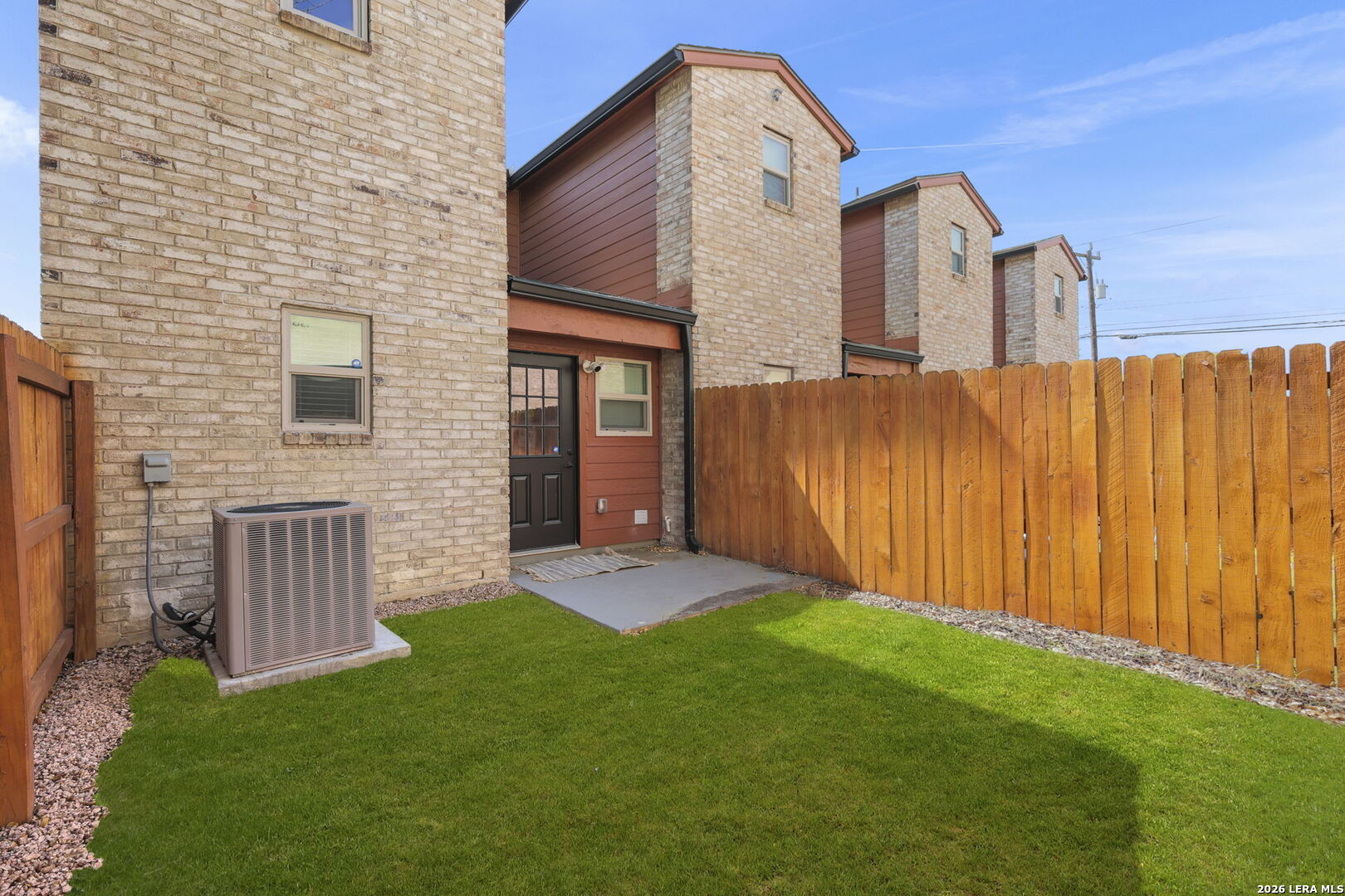 2718 Old Field 304