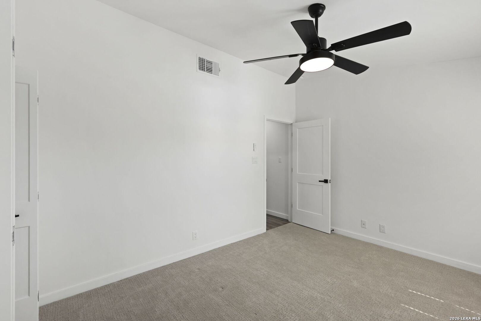 2718 Old Field 304