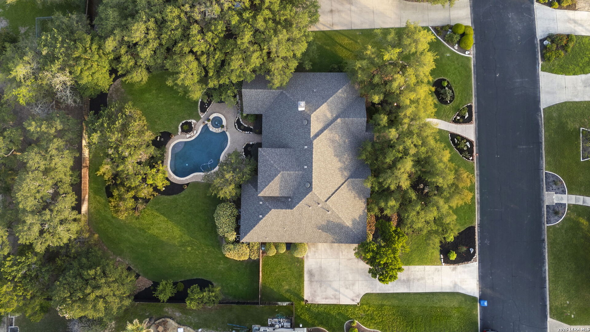 3226 Roan Way