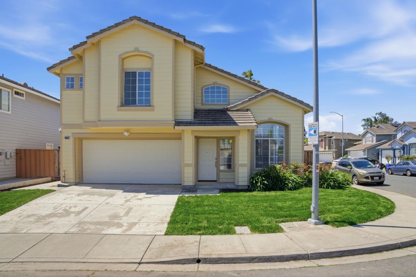 40352 Linaria Circle