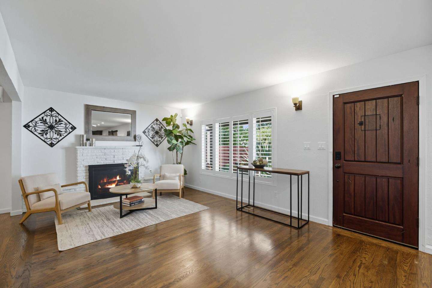 2432 Homewood Drive