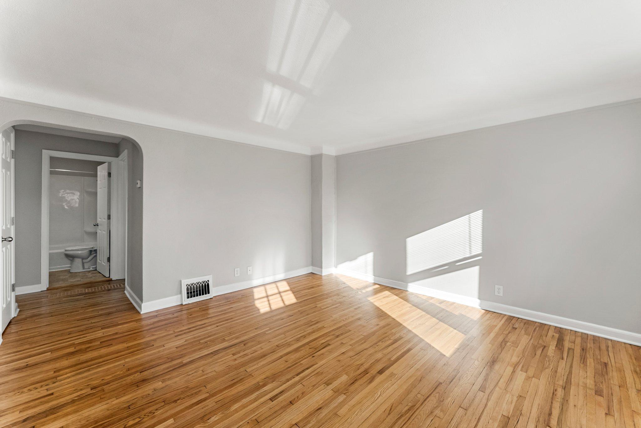 1889 Saint Anthony Avenue