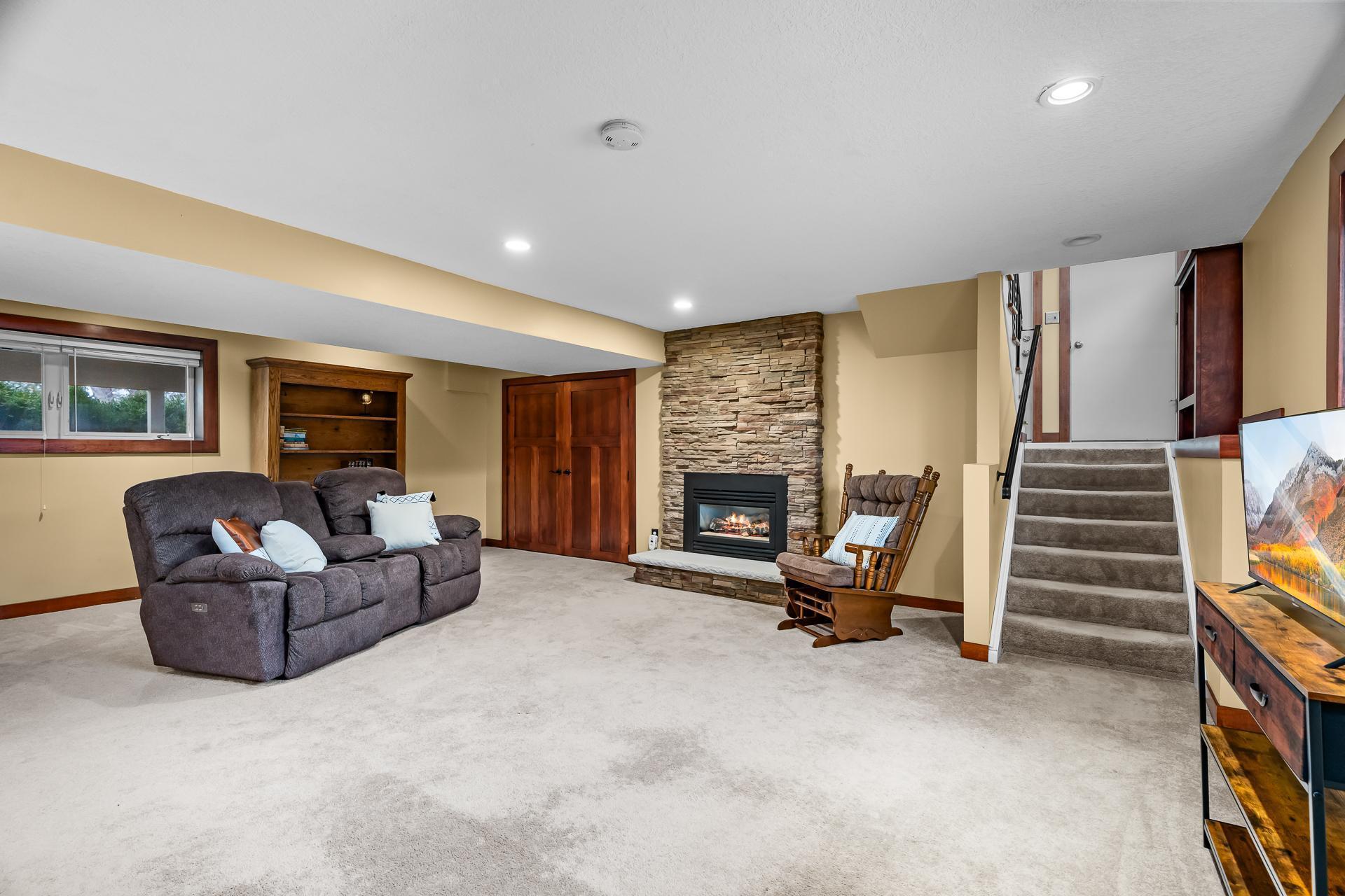 1901 Leann Drive