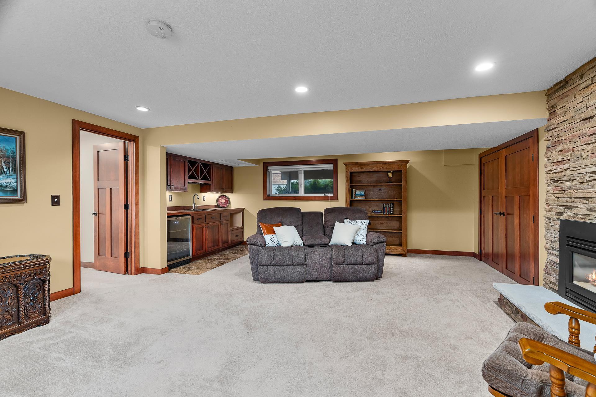 1901 Leann Drive
