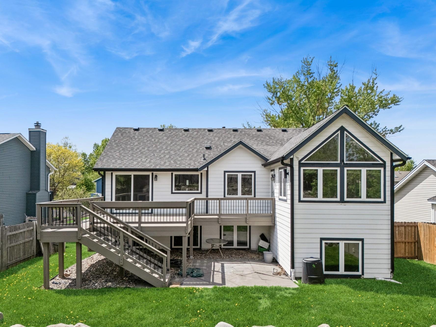 3876 Westbury Lane