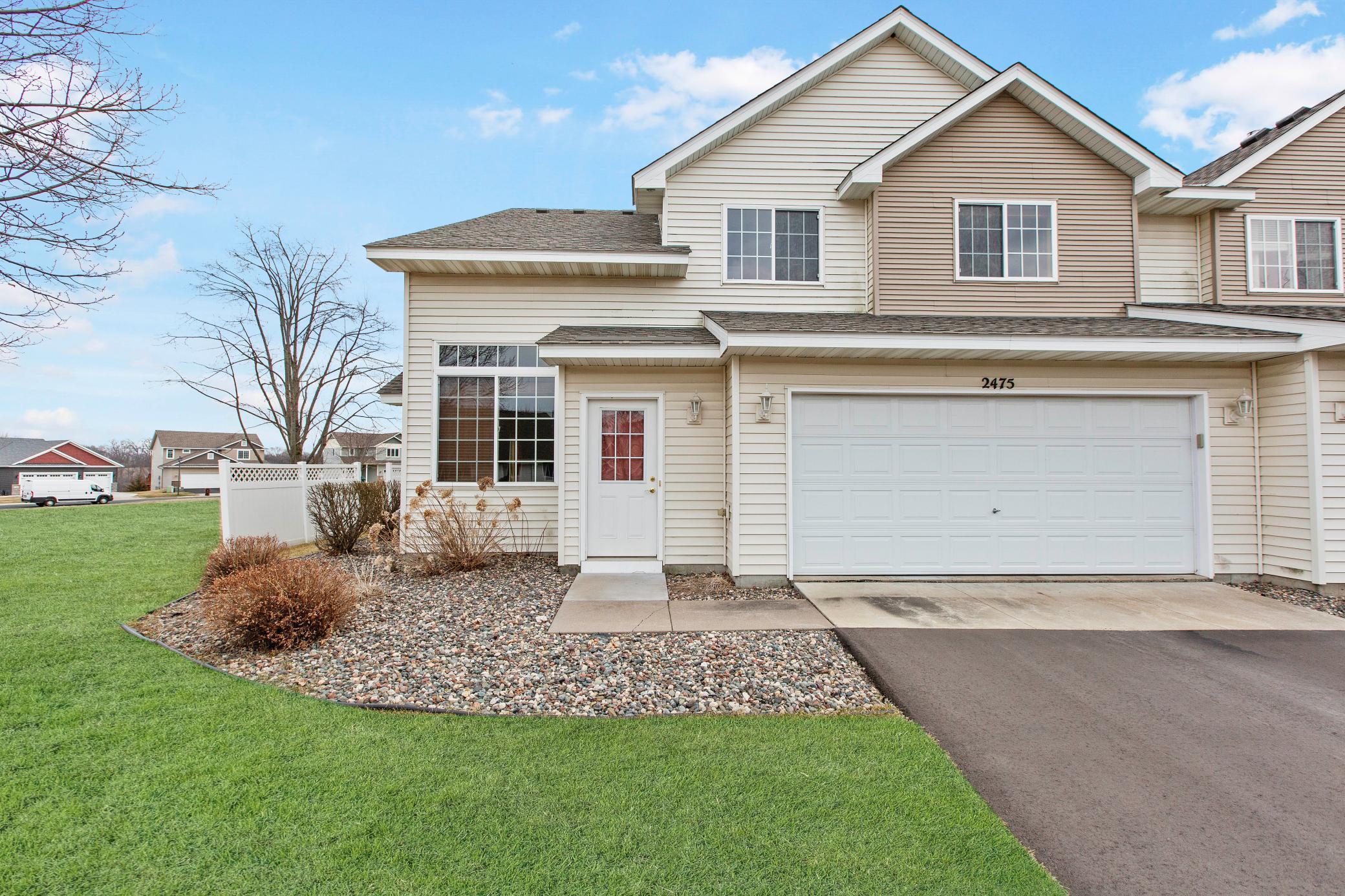 2475 Yellowstone Drive