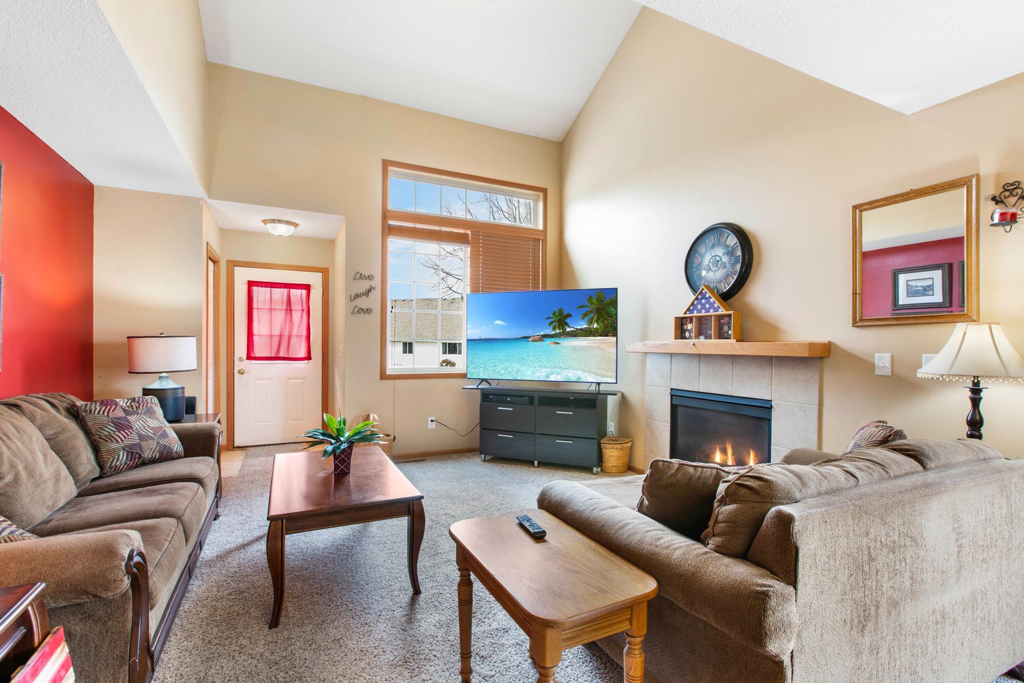 2475 Yellowstone Drive