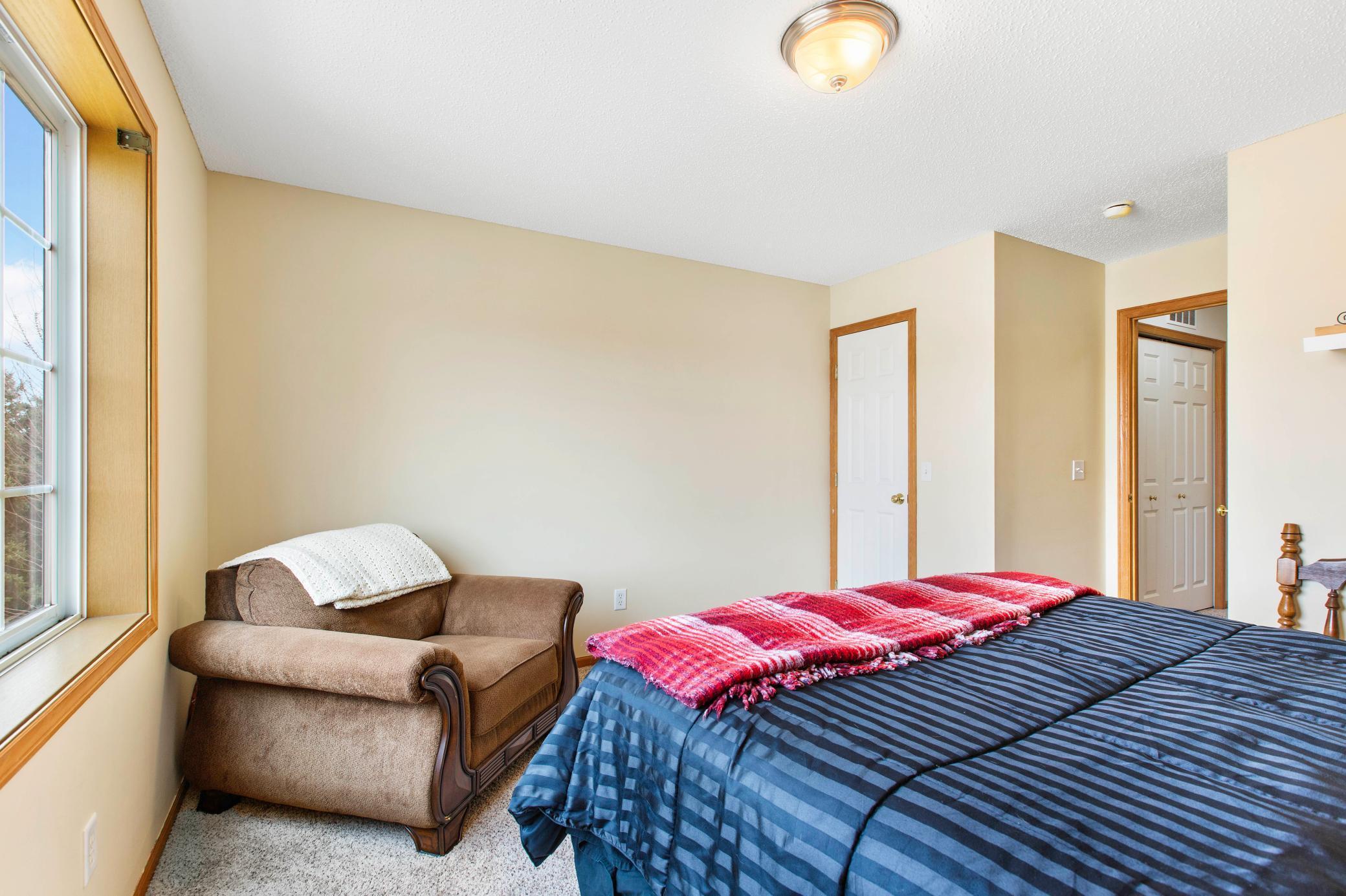 2475 Yellowstone Drive