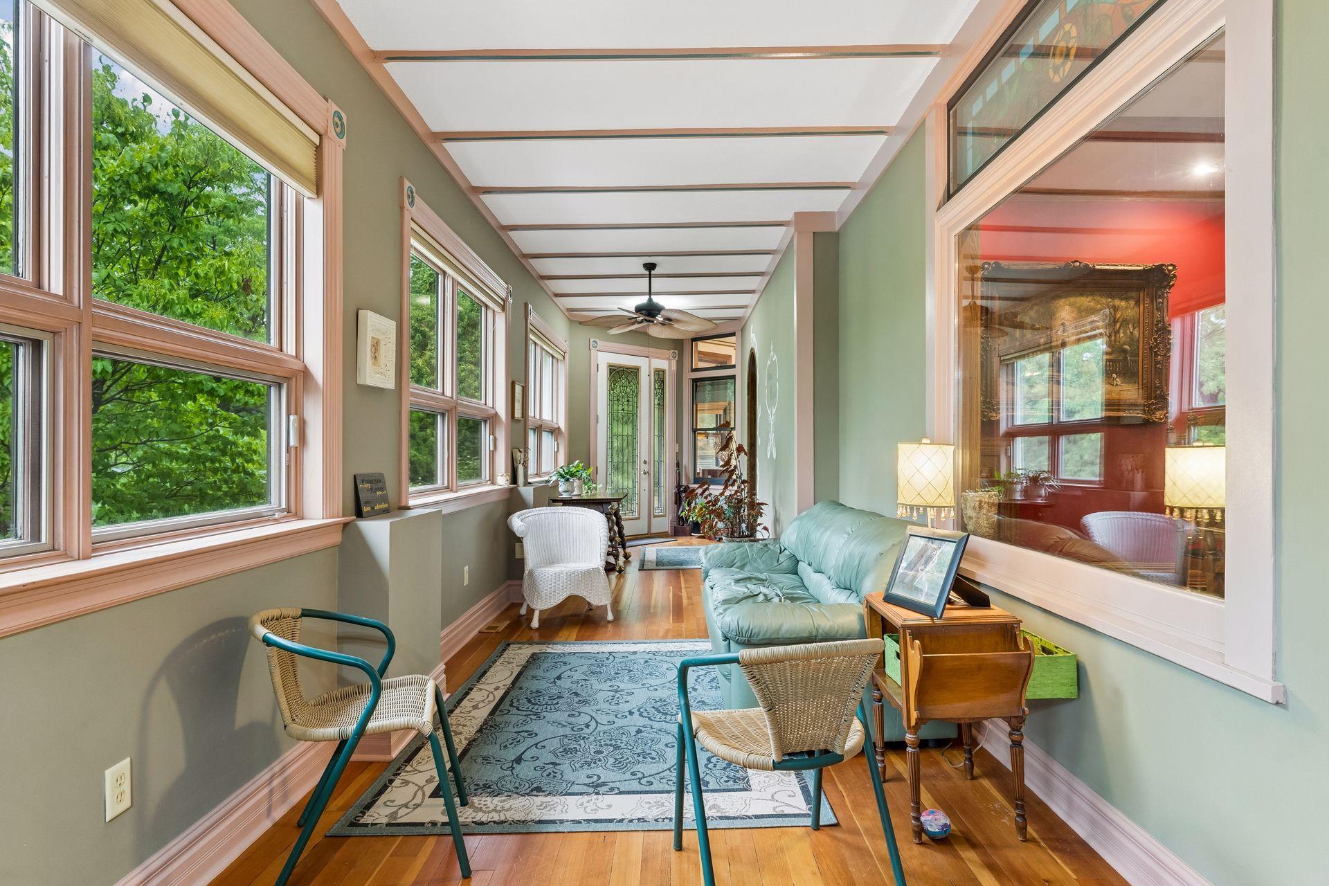 8 Bates Avenue