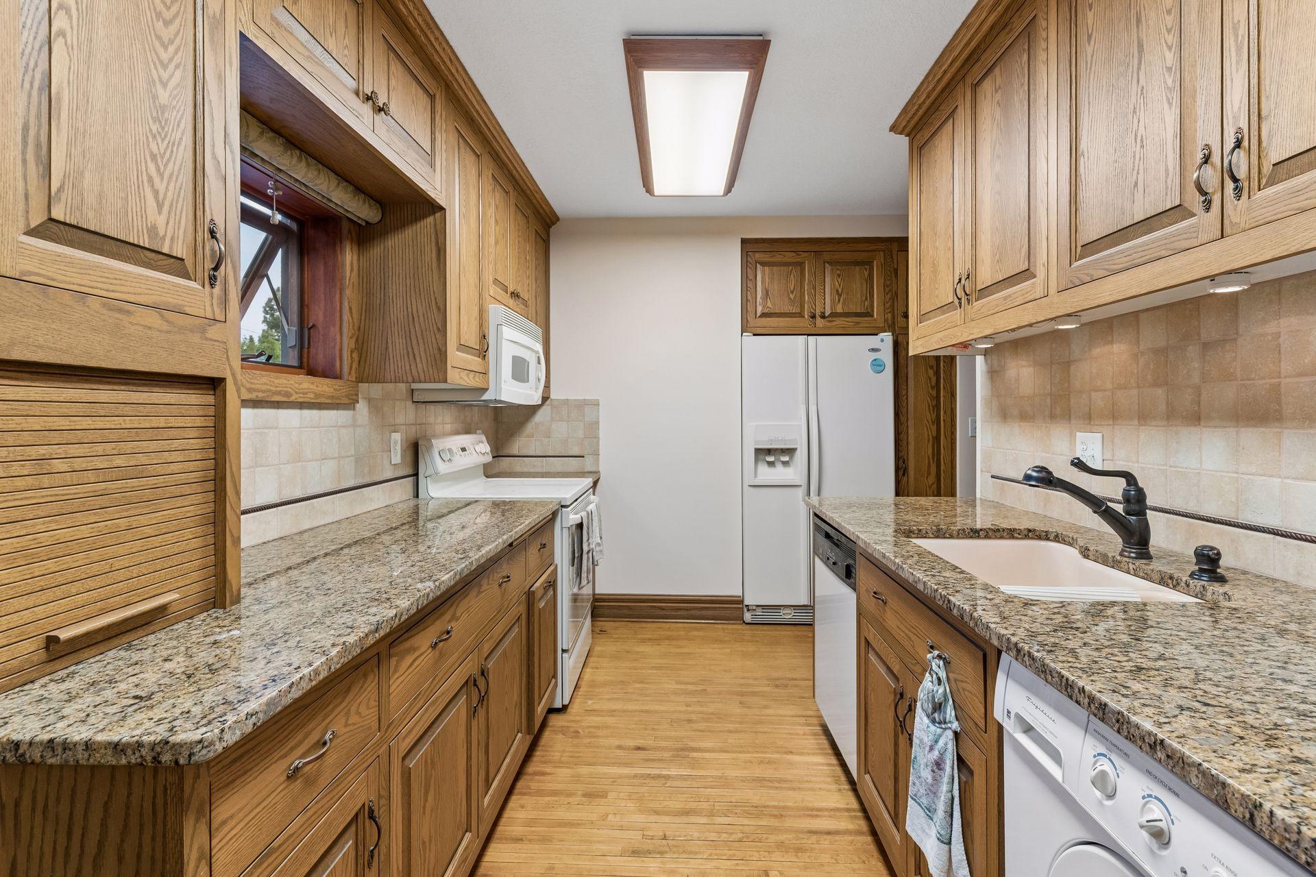 8 Bates Avenue