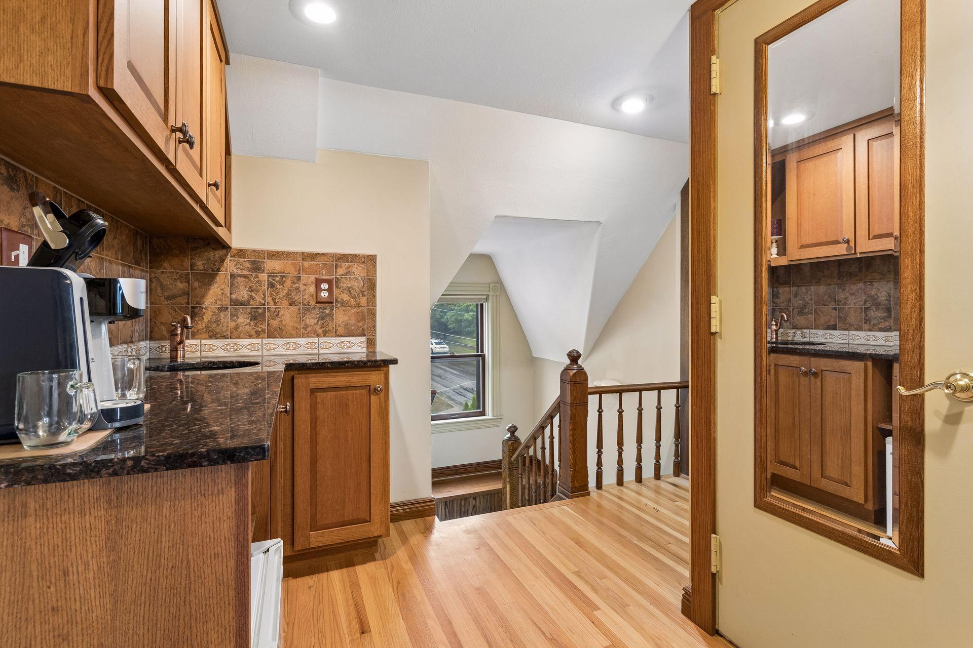 8 Bates Avenue